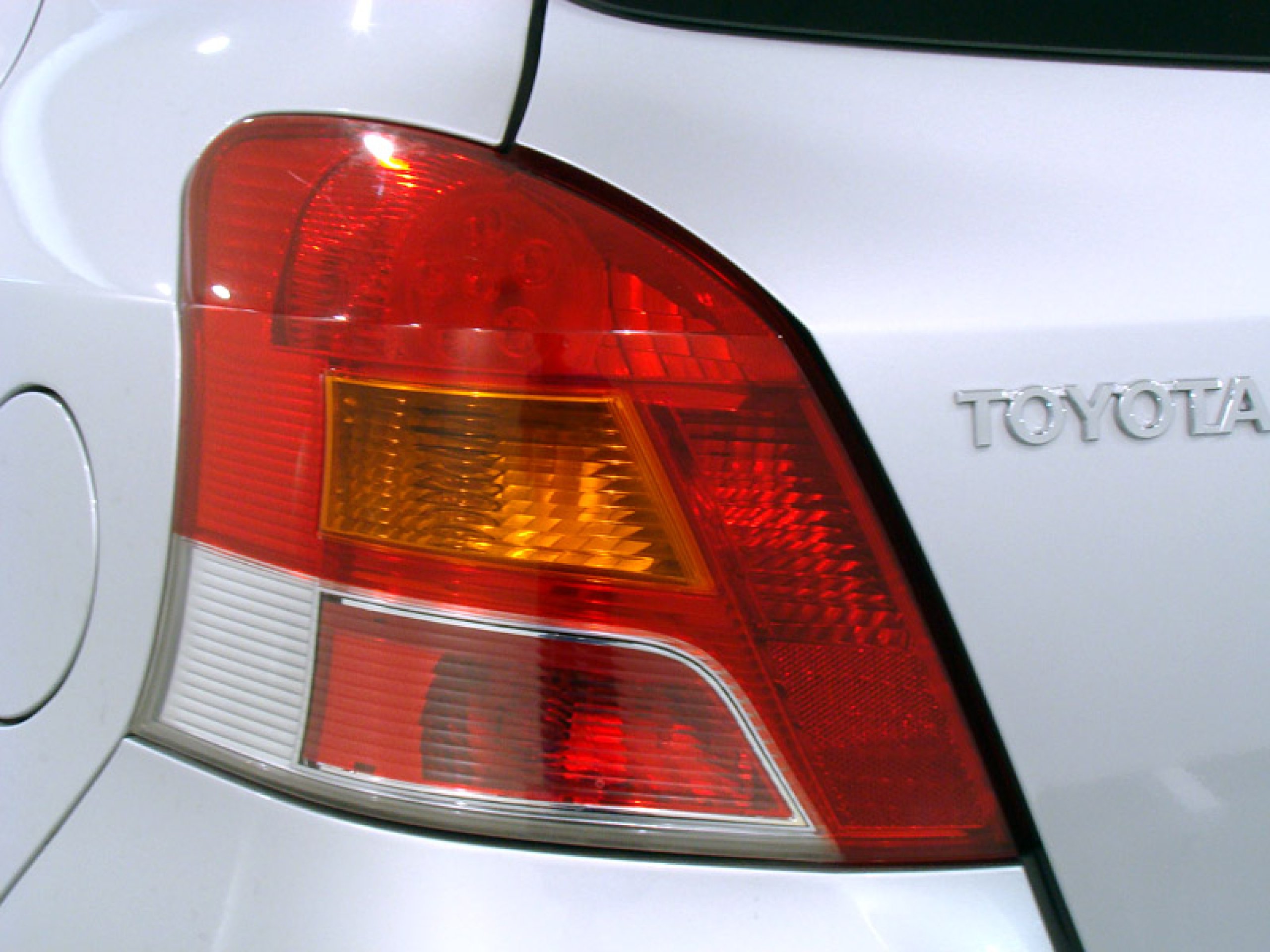Foto Toyota Yaris 14
