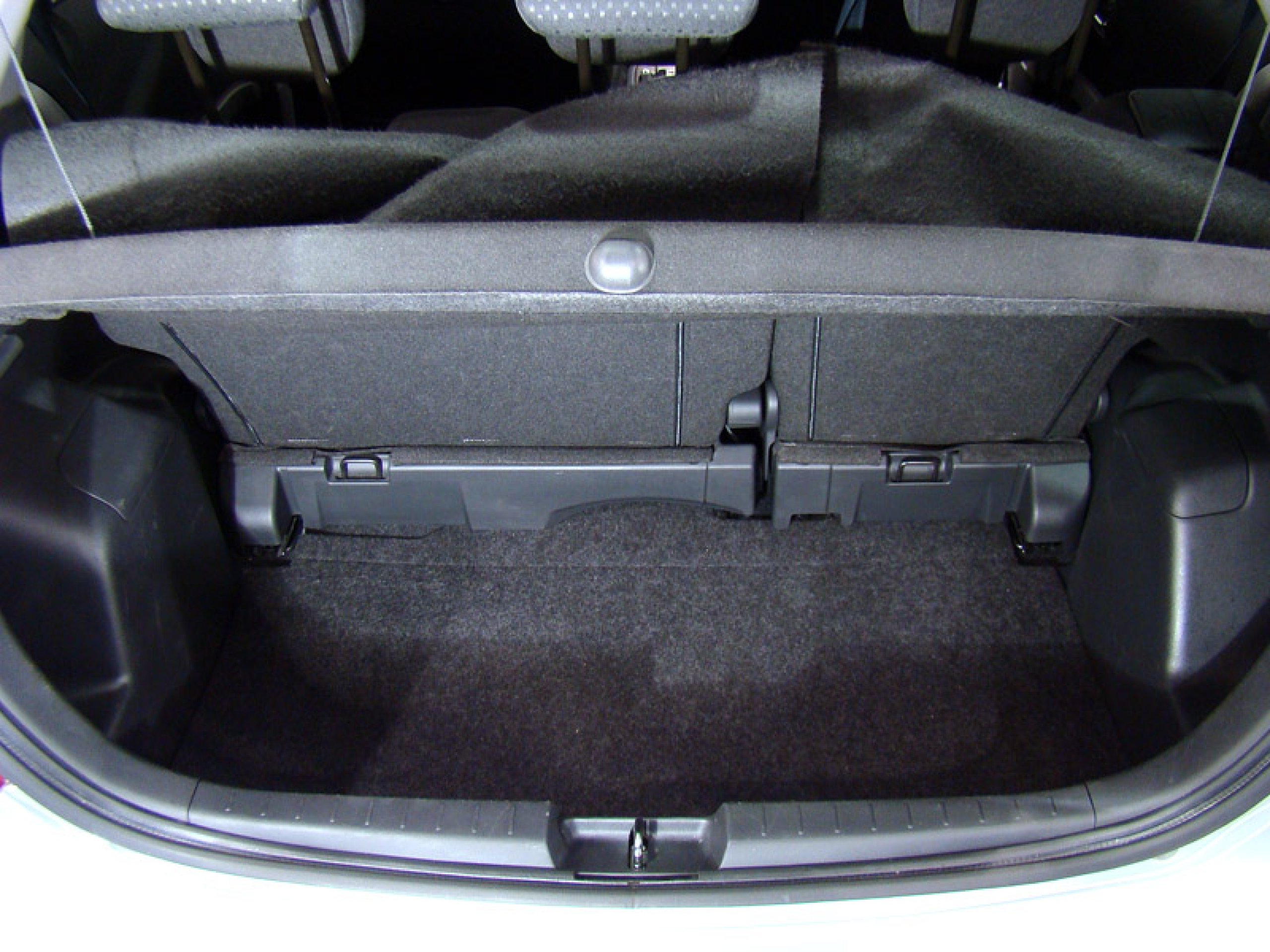 Foto Toyota Yaris 17