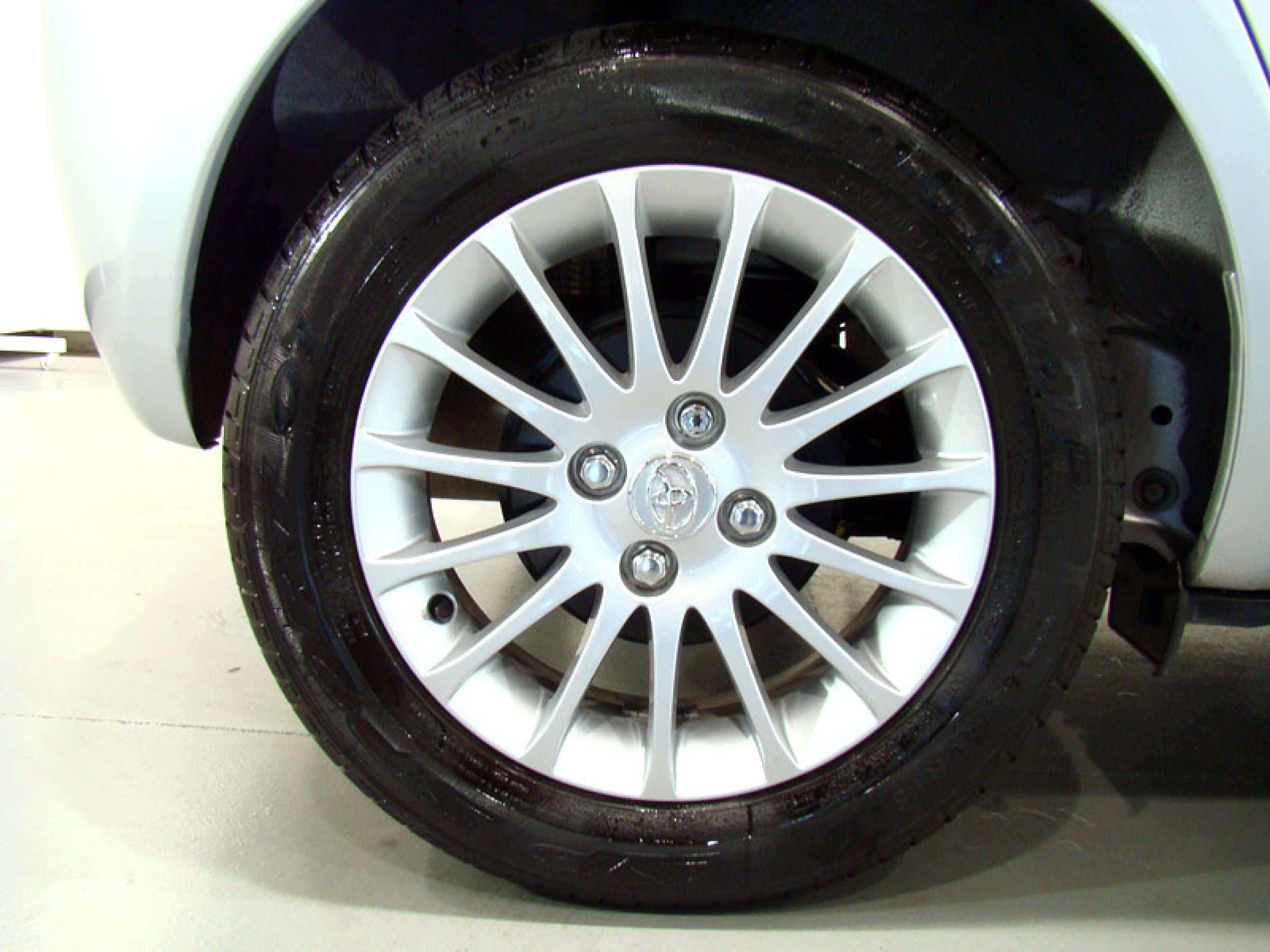 Foto Toyota Yaris 37
