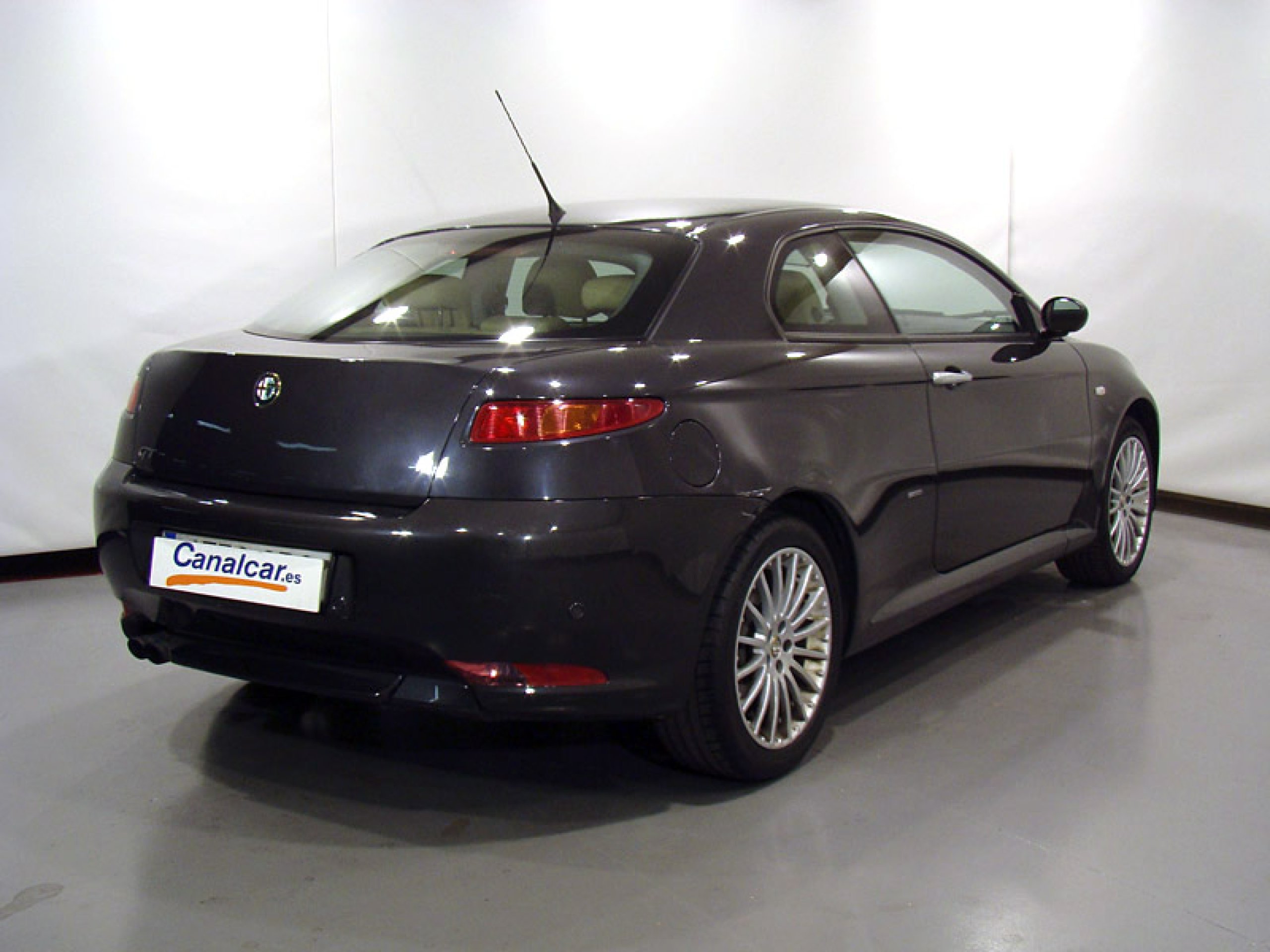 Foto Alfa Romeo GT 17