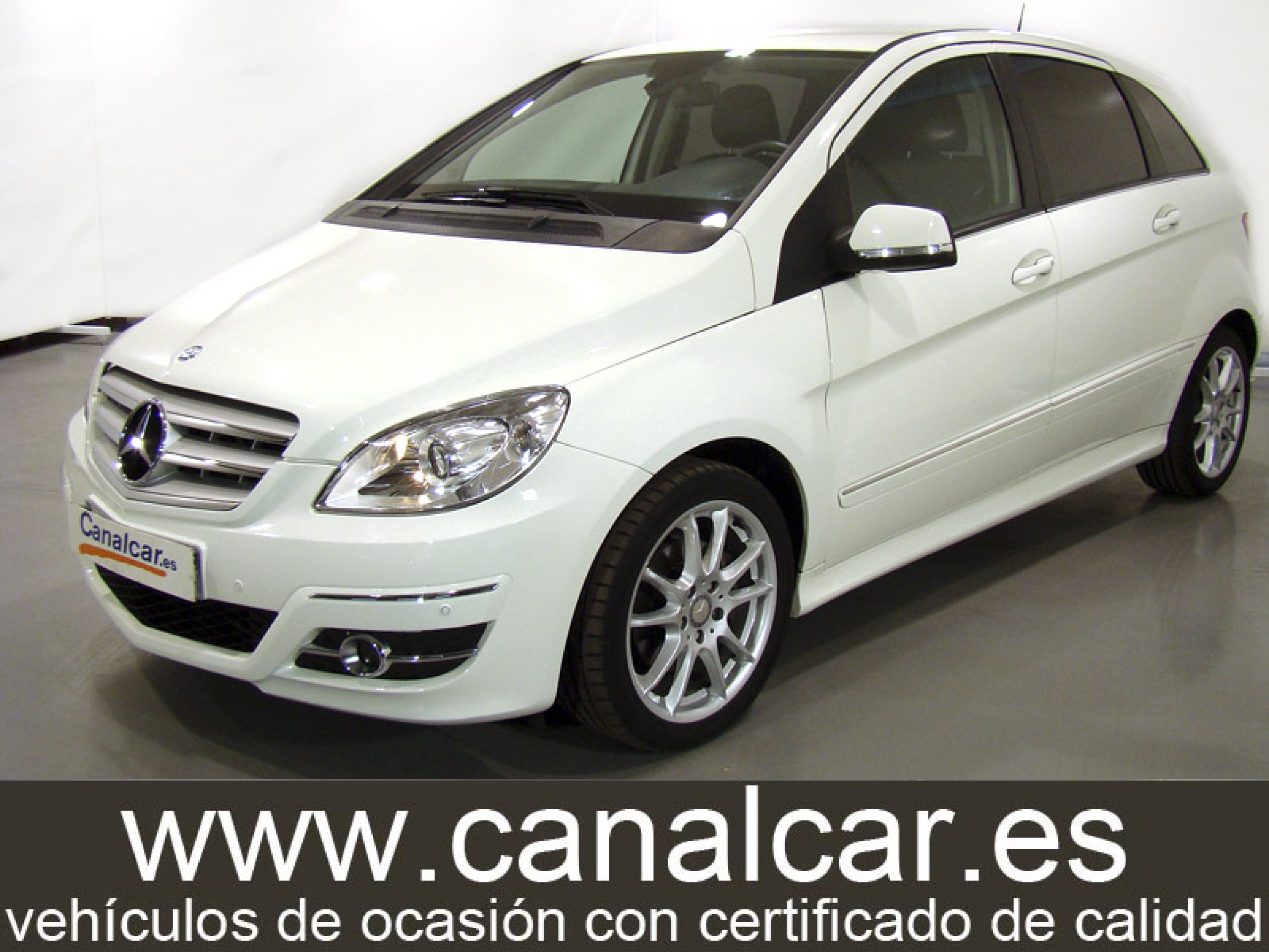 Foto Mercedes-Benz B 180 1