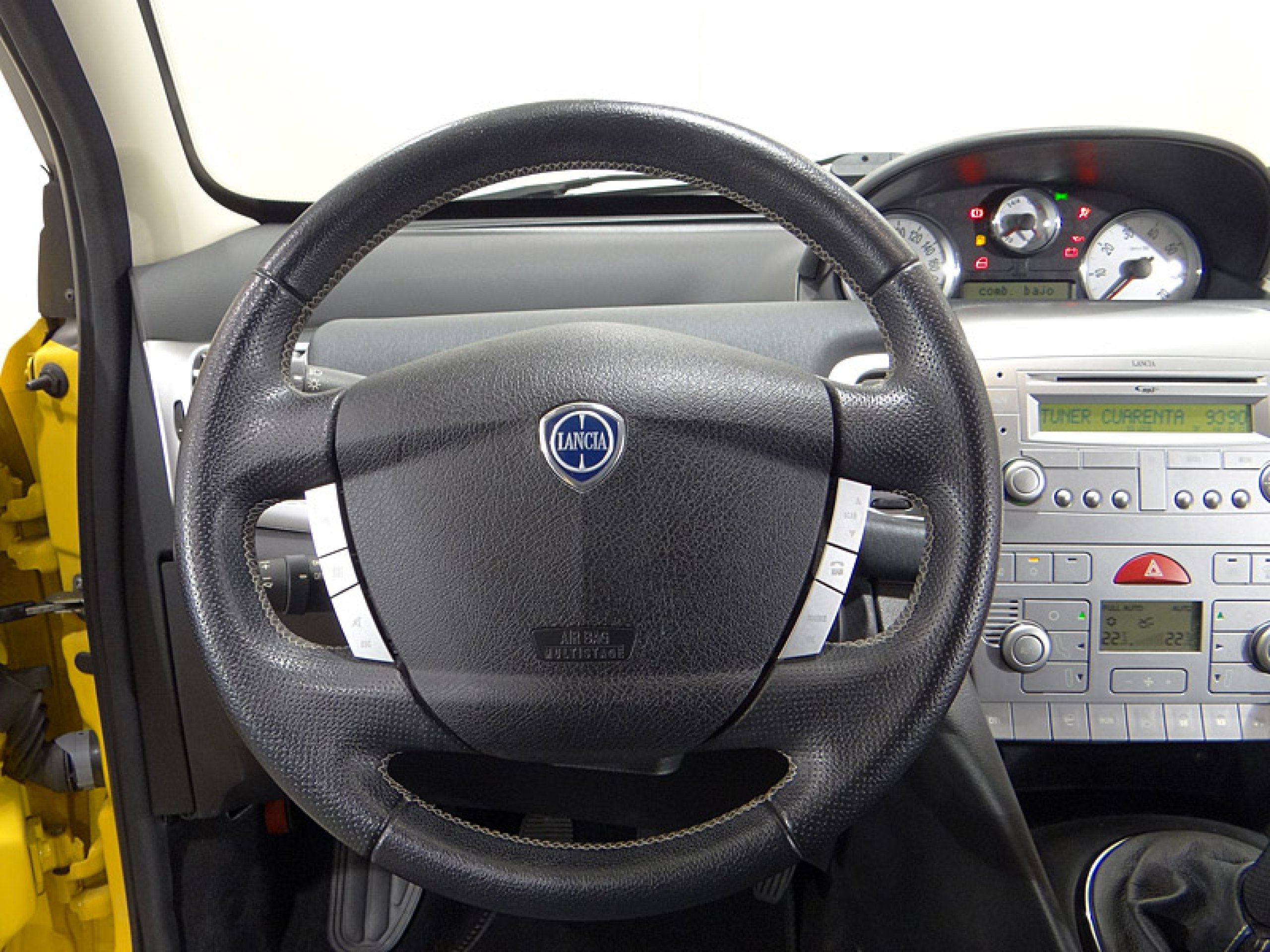 Foto Lancia Ypsilon 34