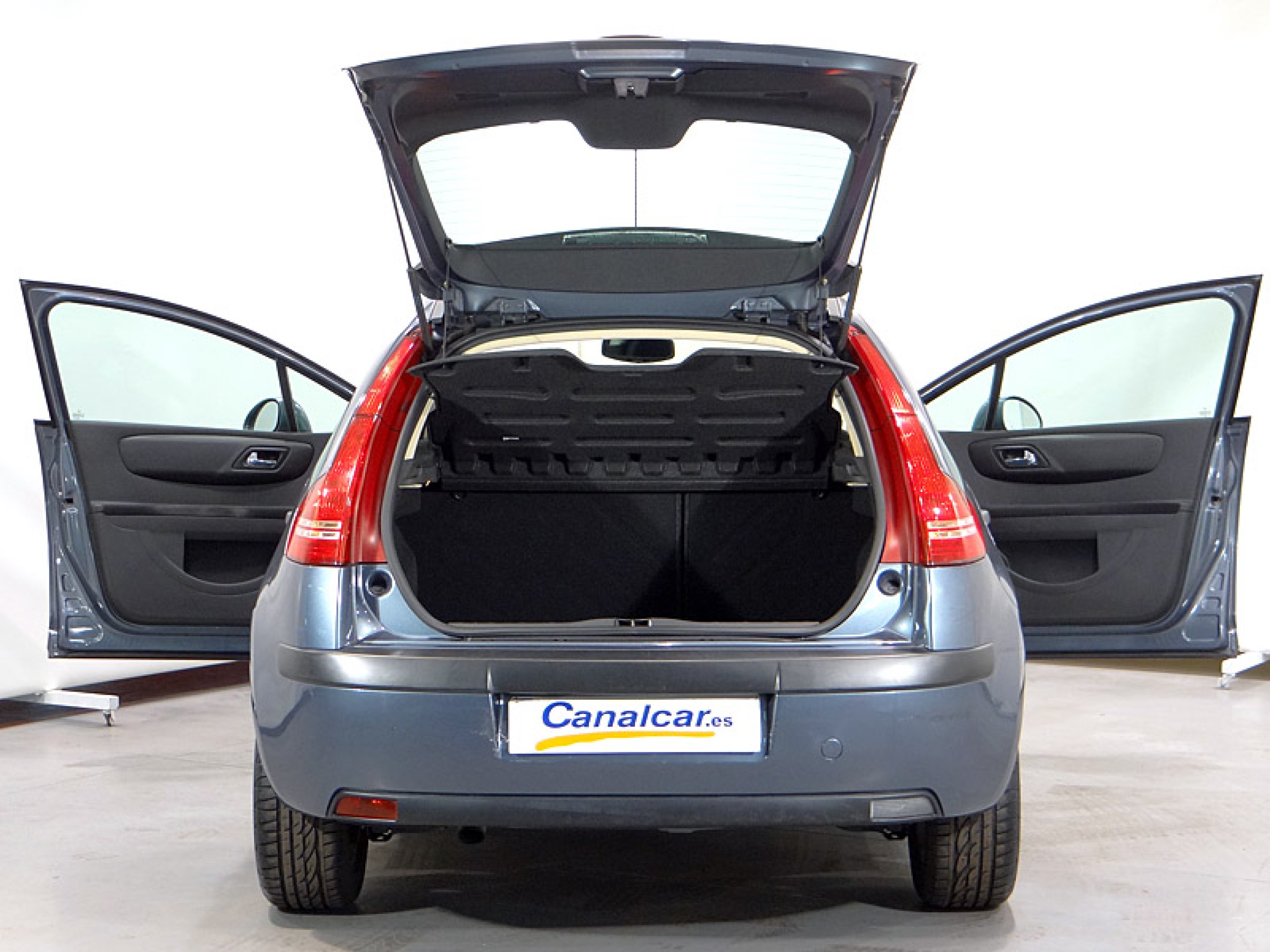Foto Citroen C4 10