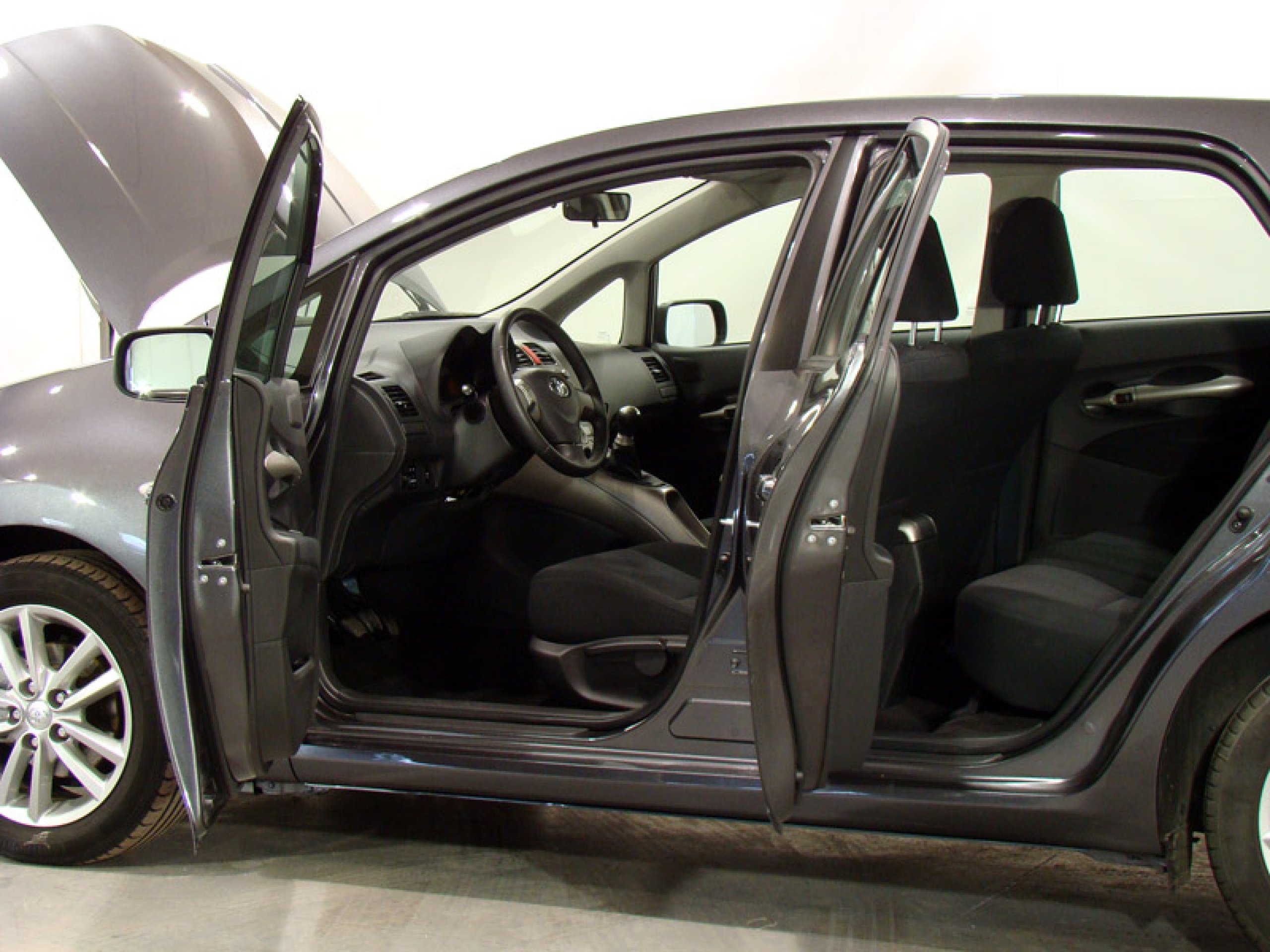 Foto Toyota Auris 21