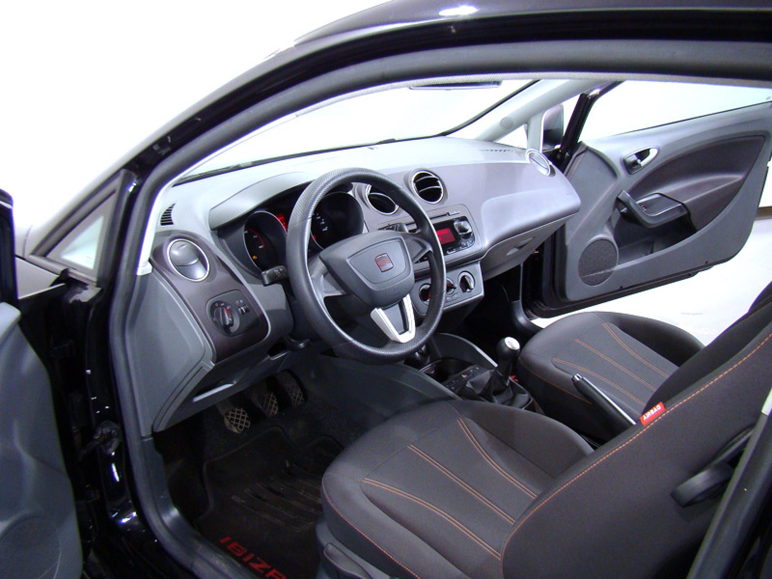 Foto Seat Ibiza 13