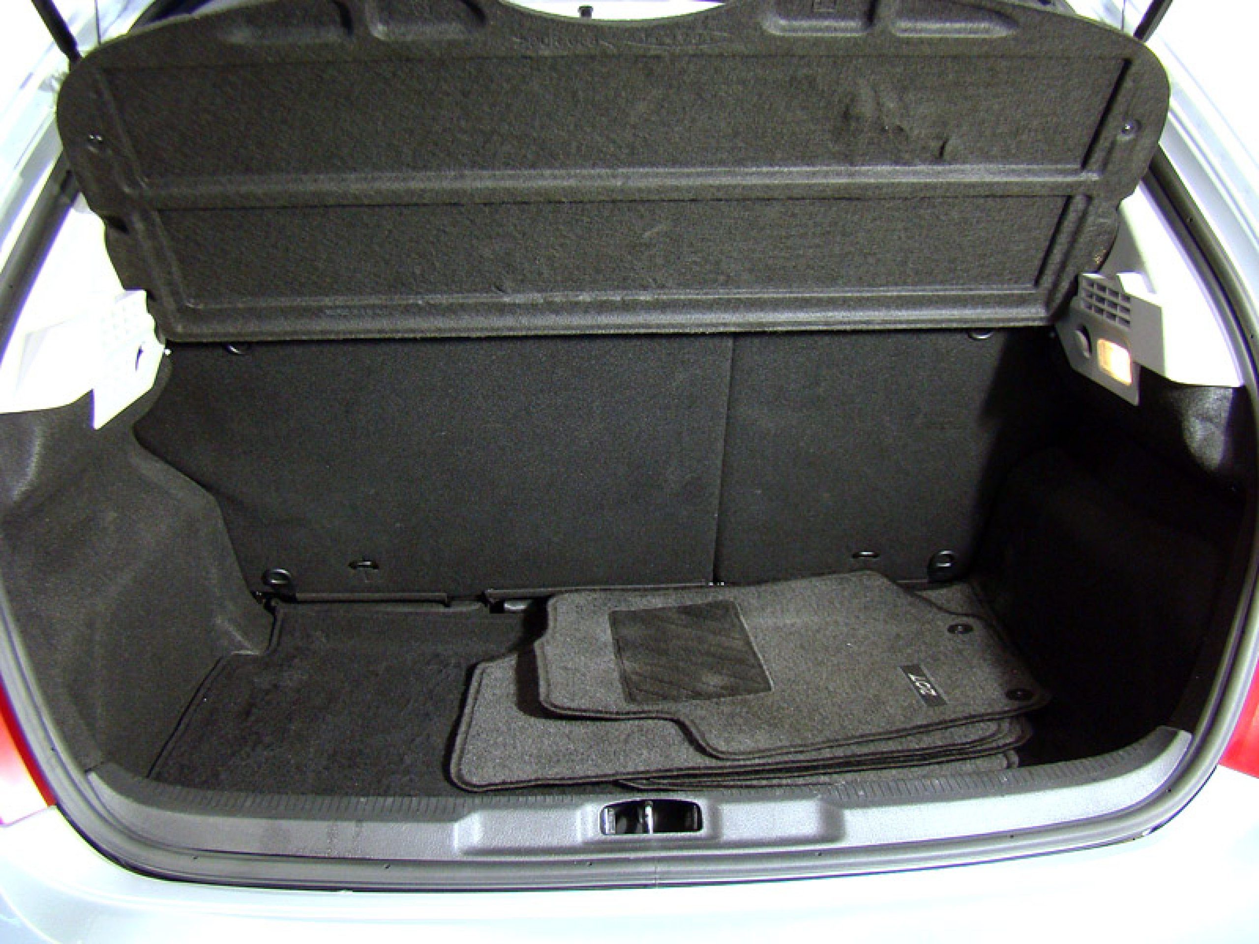 Foto Peugeot 207 15