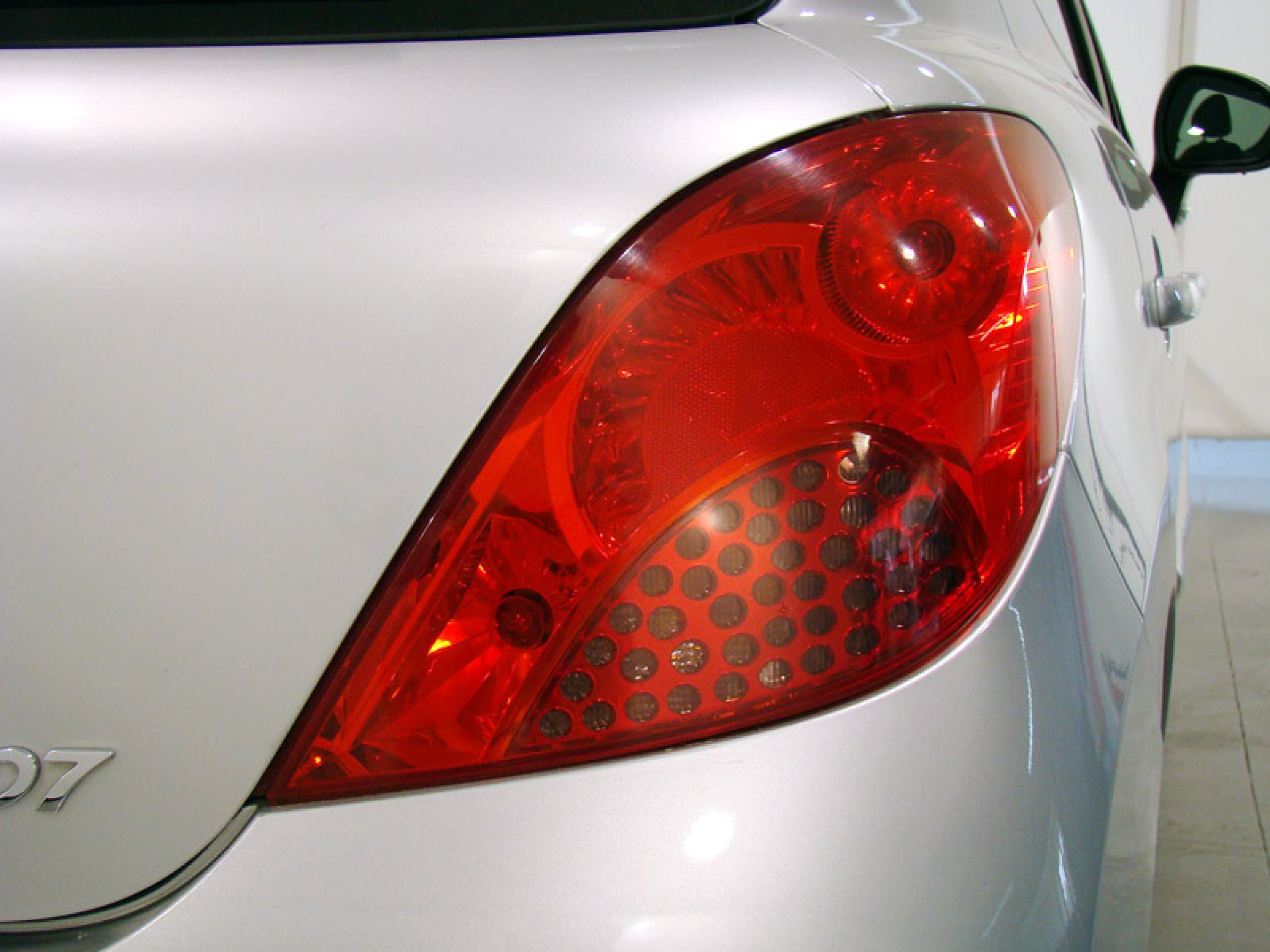 Foto Peugeot 207 16