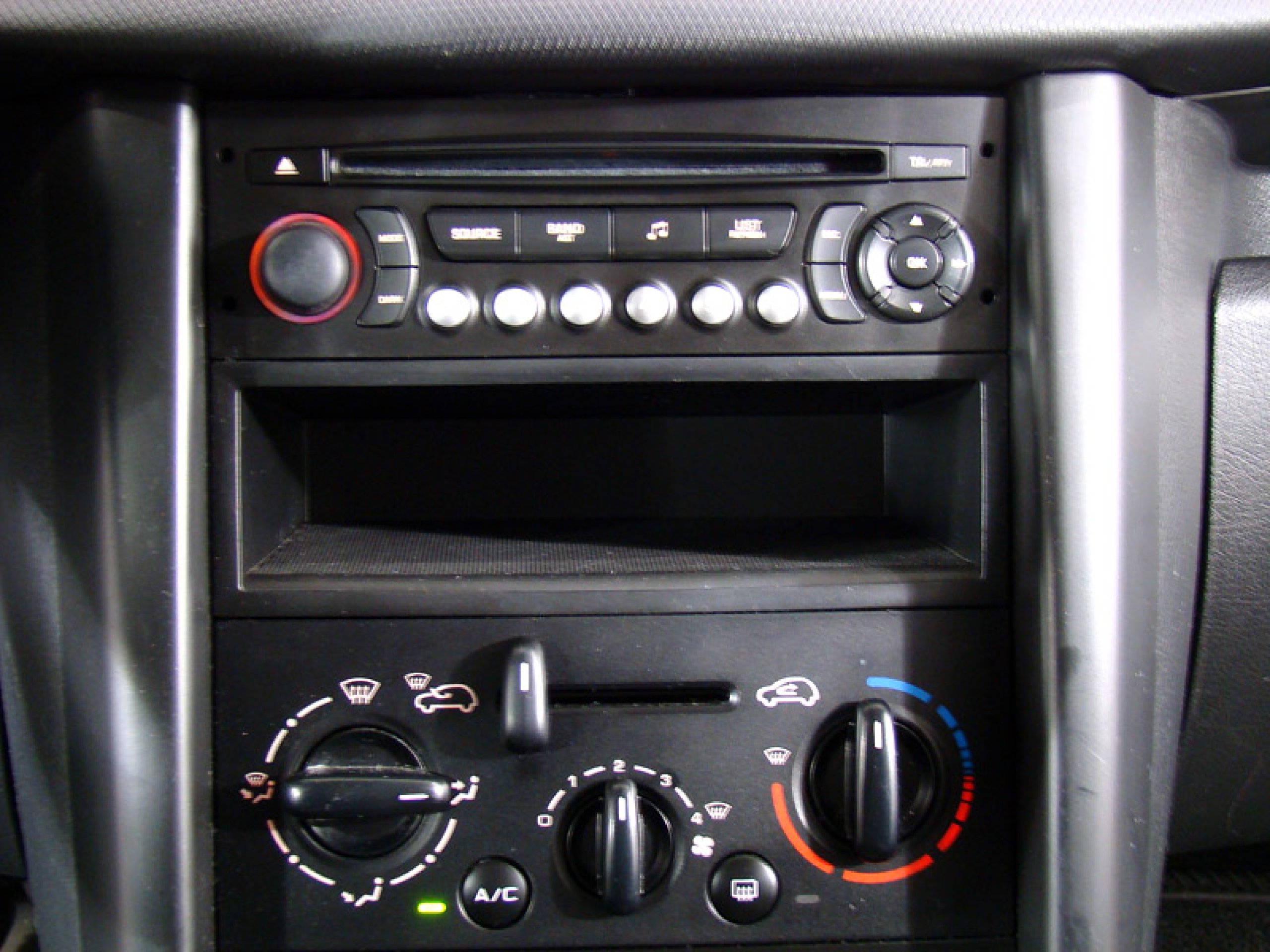Foto Peugeot 207 24
