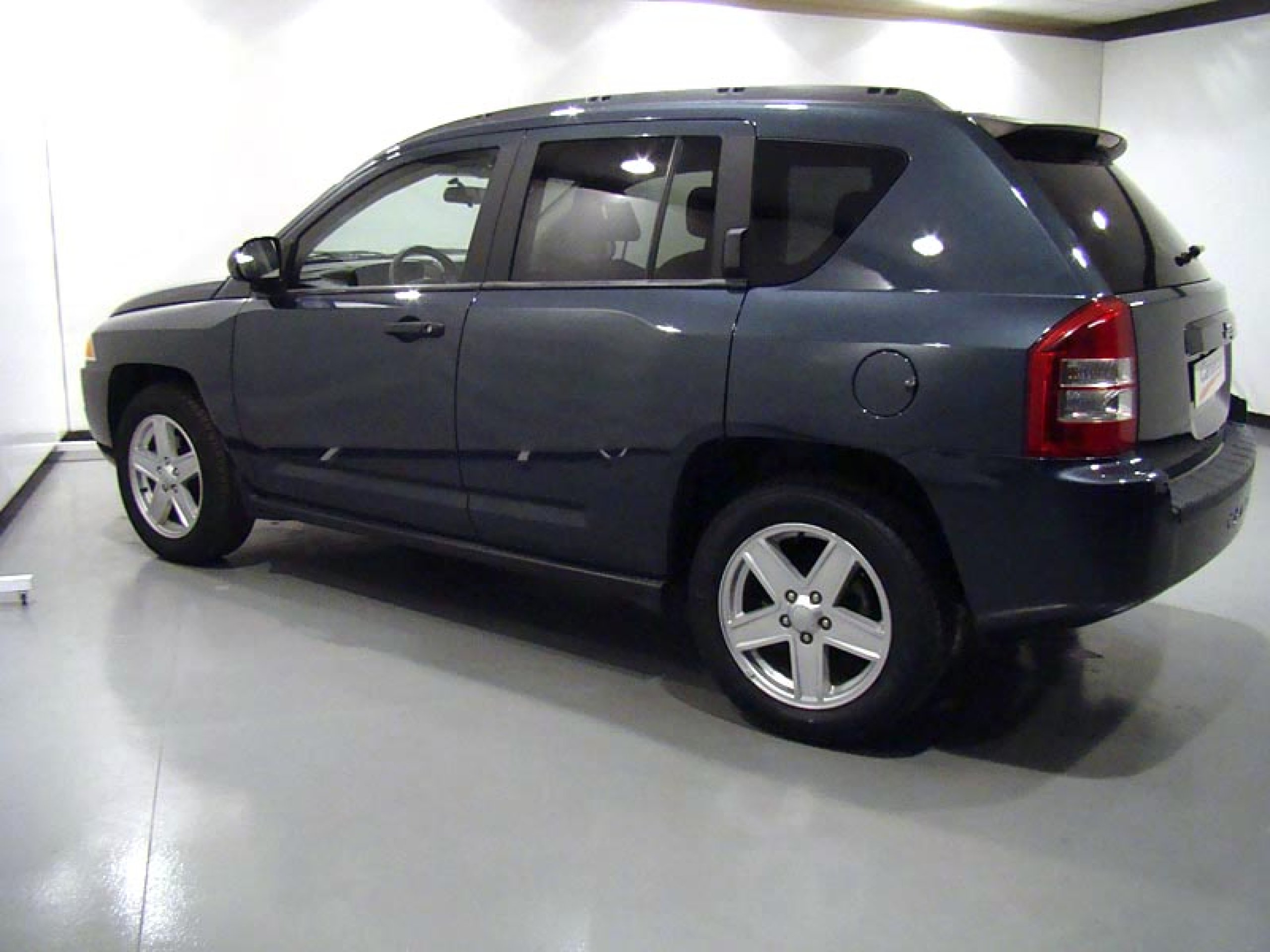 Foto Jeep Compass 16