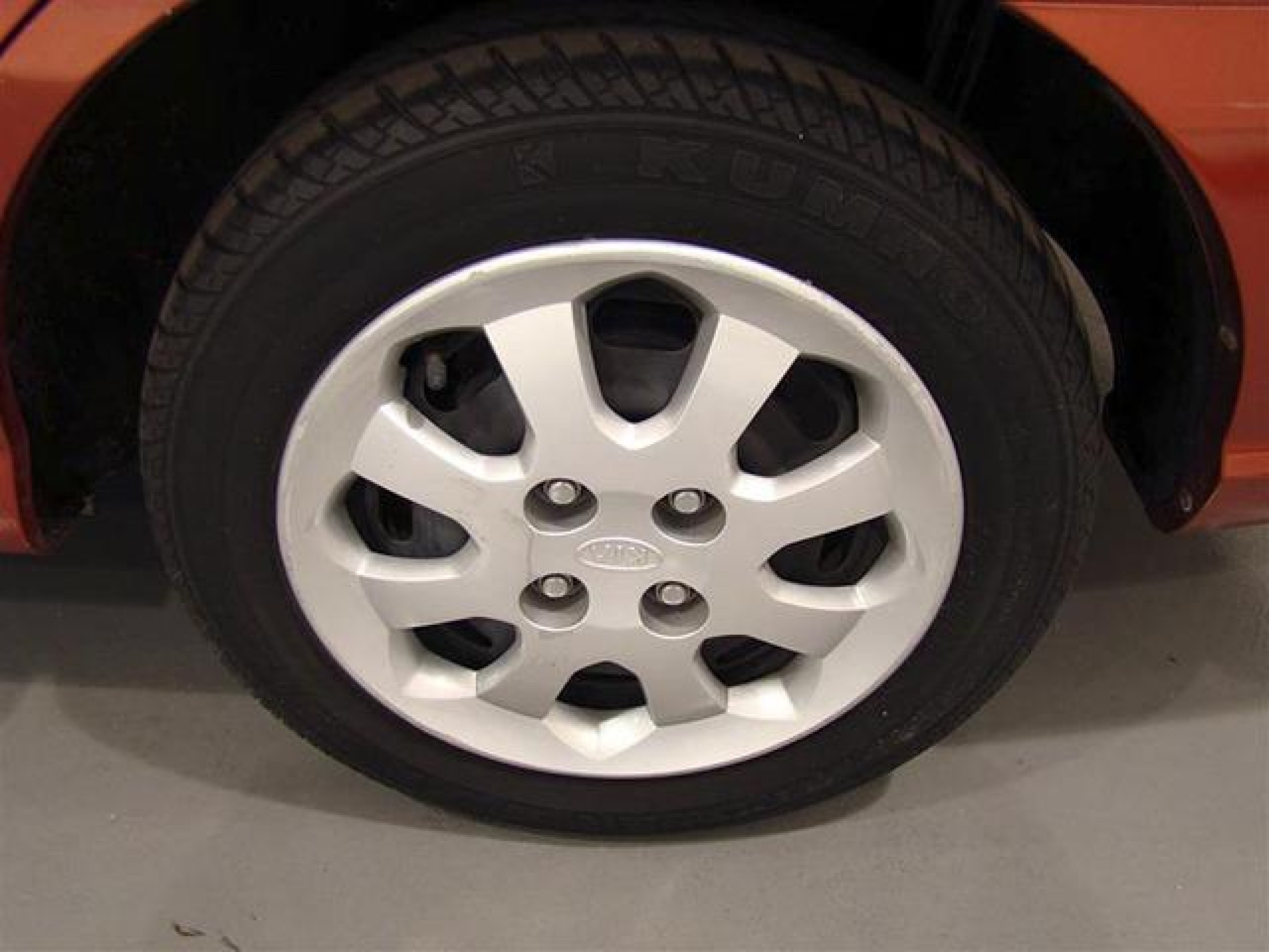 Foto Kia Rio 9 Foto Kia Rio 9