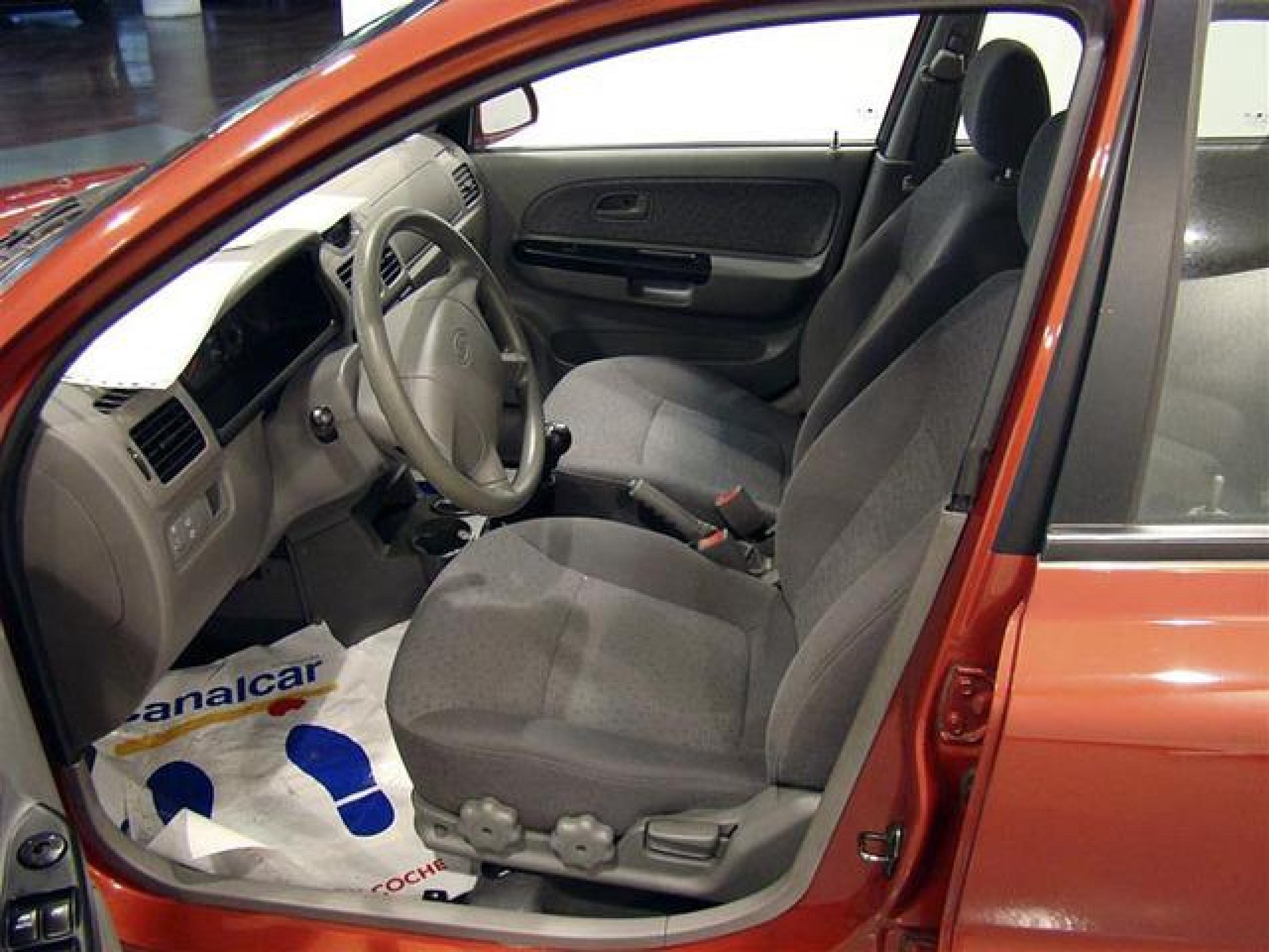 Foto Kia Rio 13 Foto Kia Rio 13