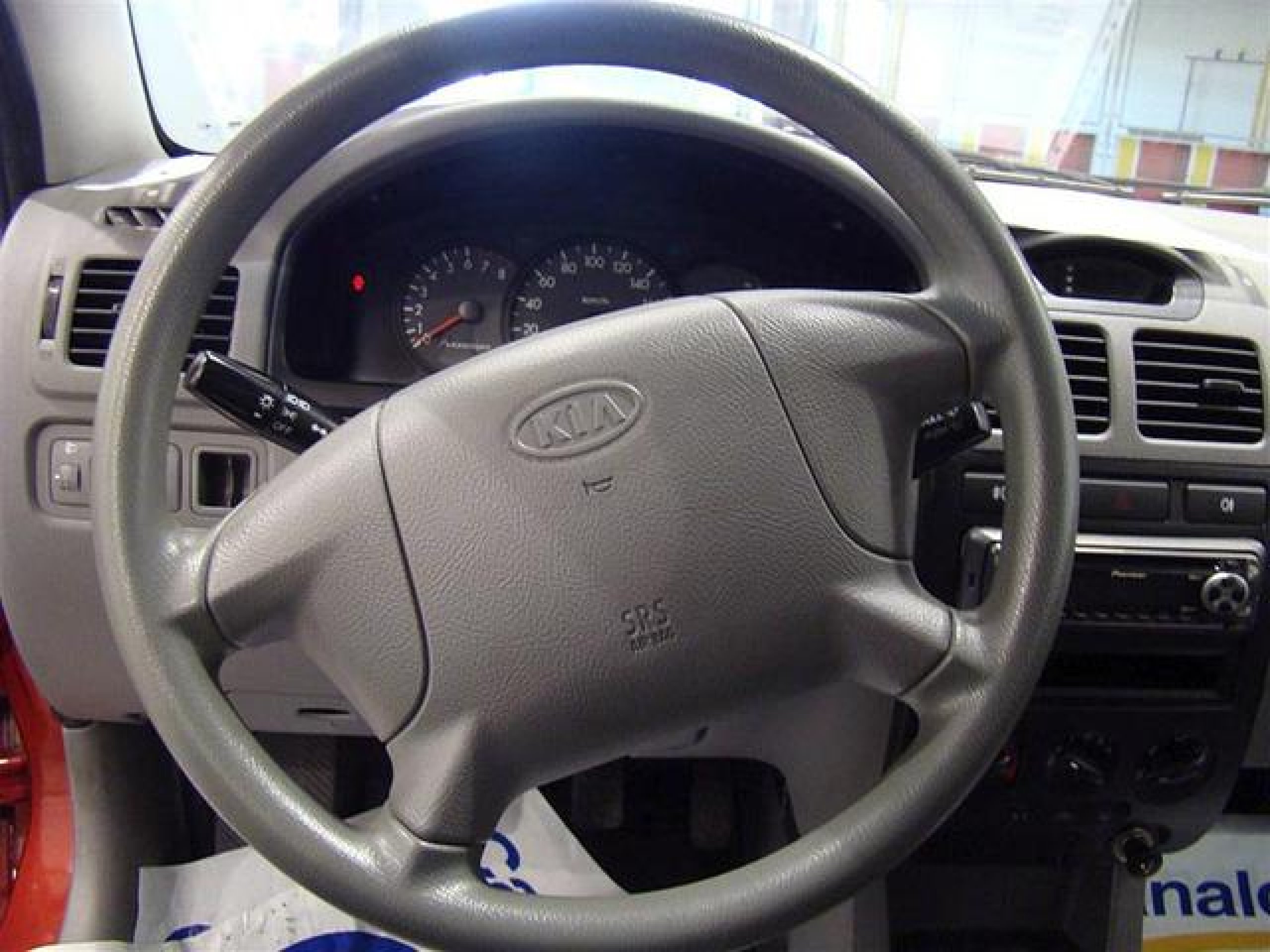 Foto Kia Rio 14 Foto Kia Rio 14