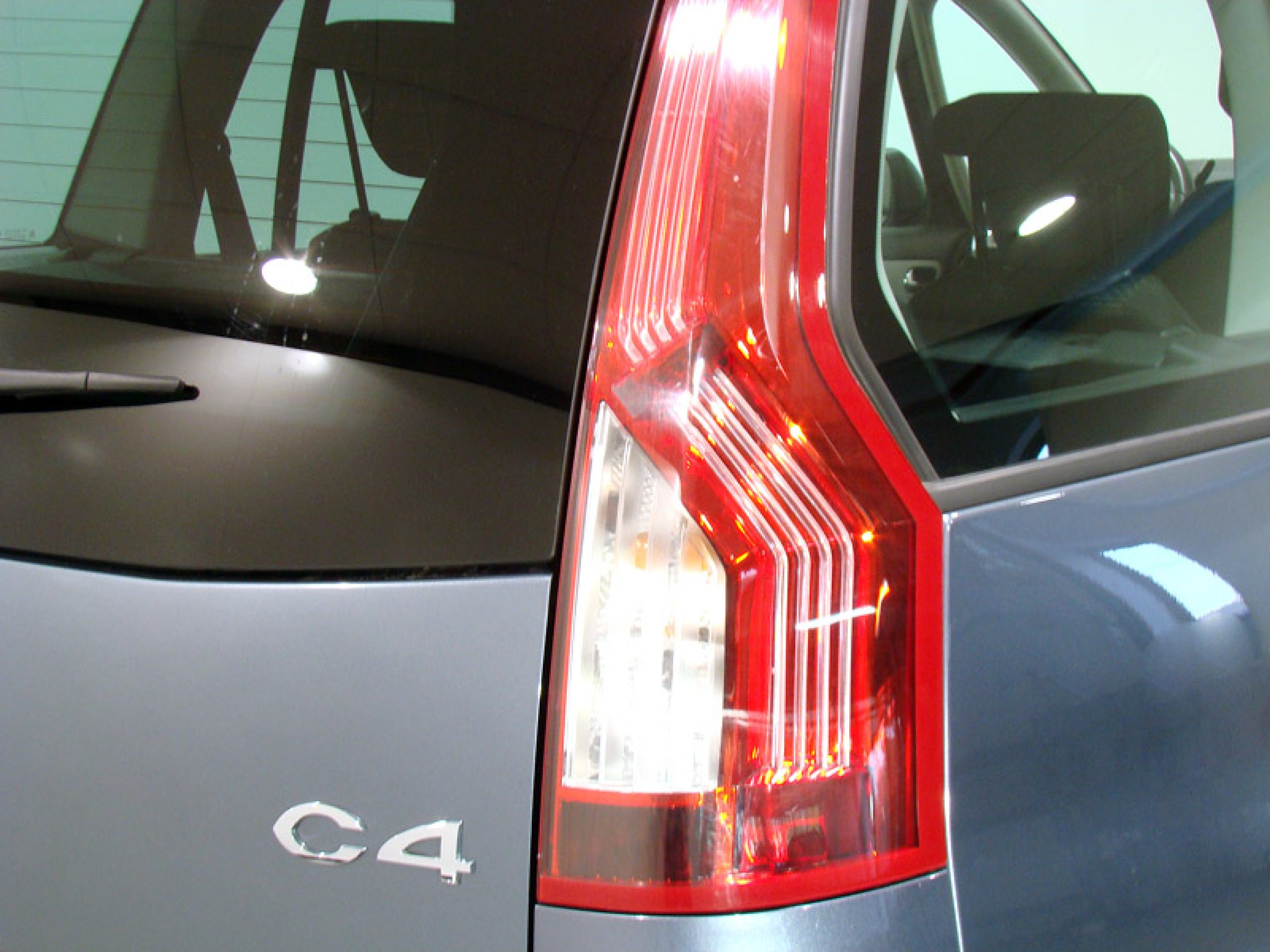 Foto Citroen Grand C4 Picasso 18