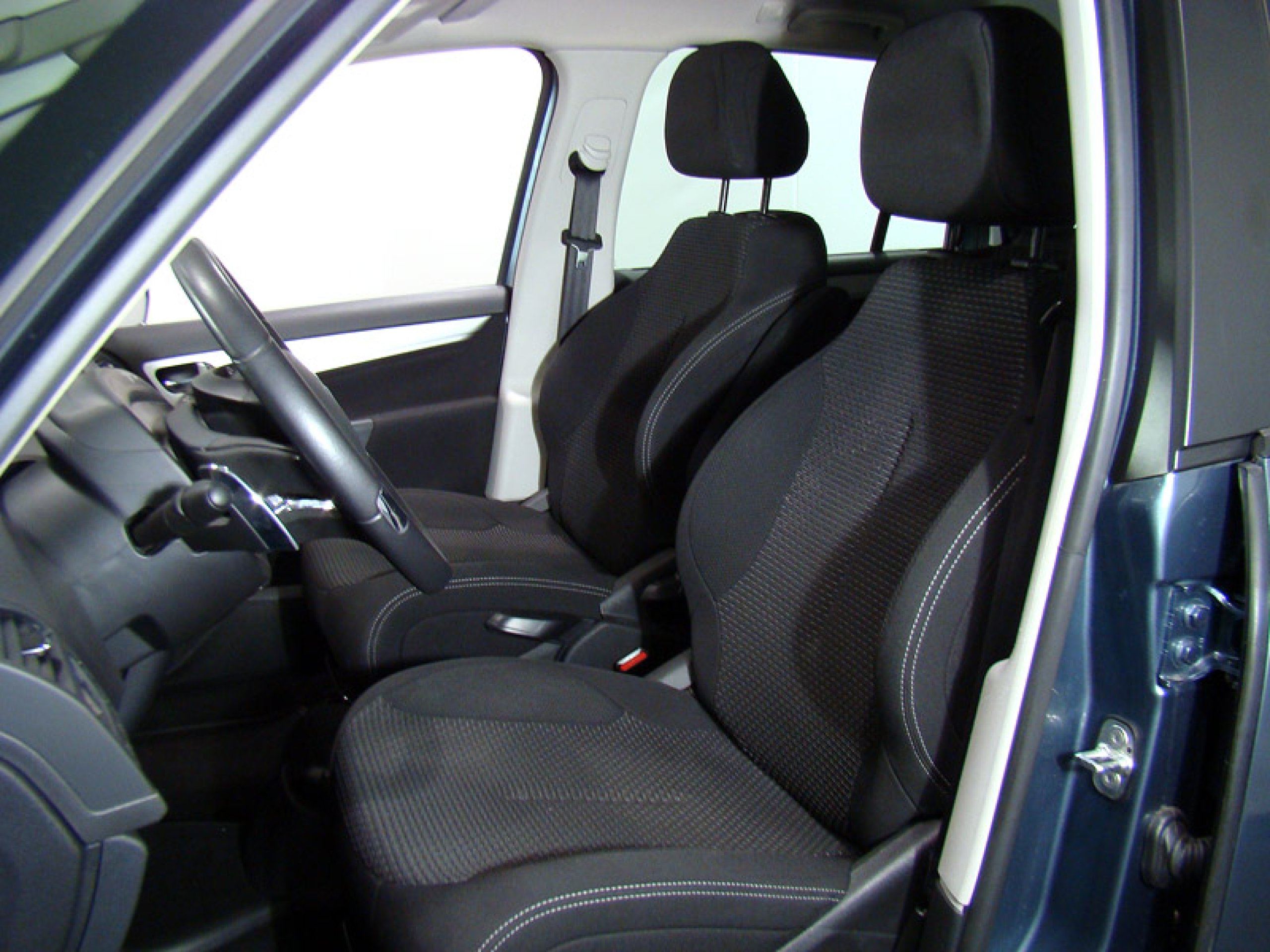Foto Citroen Grand C4 Picasso 22