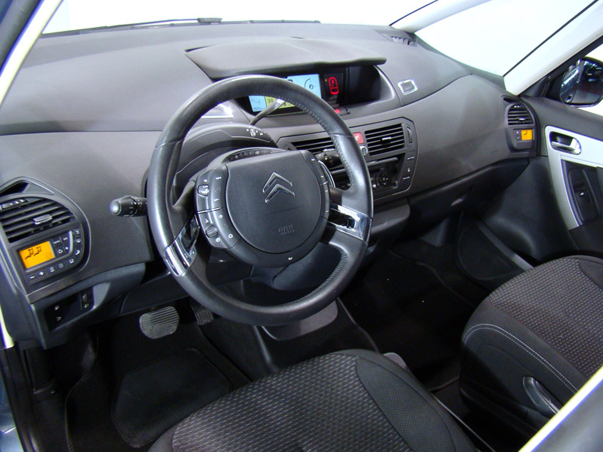 Foto Citroen Grand C4 Picasso 27