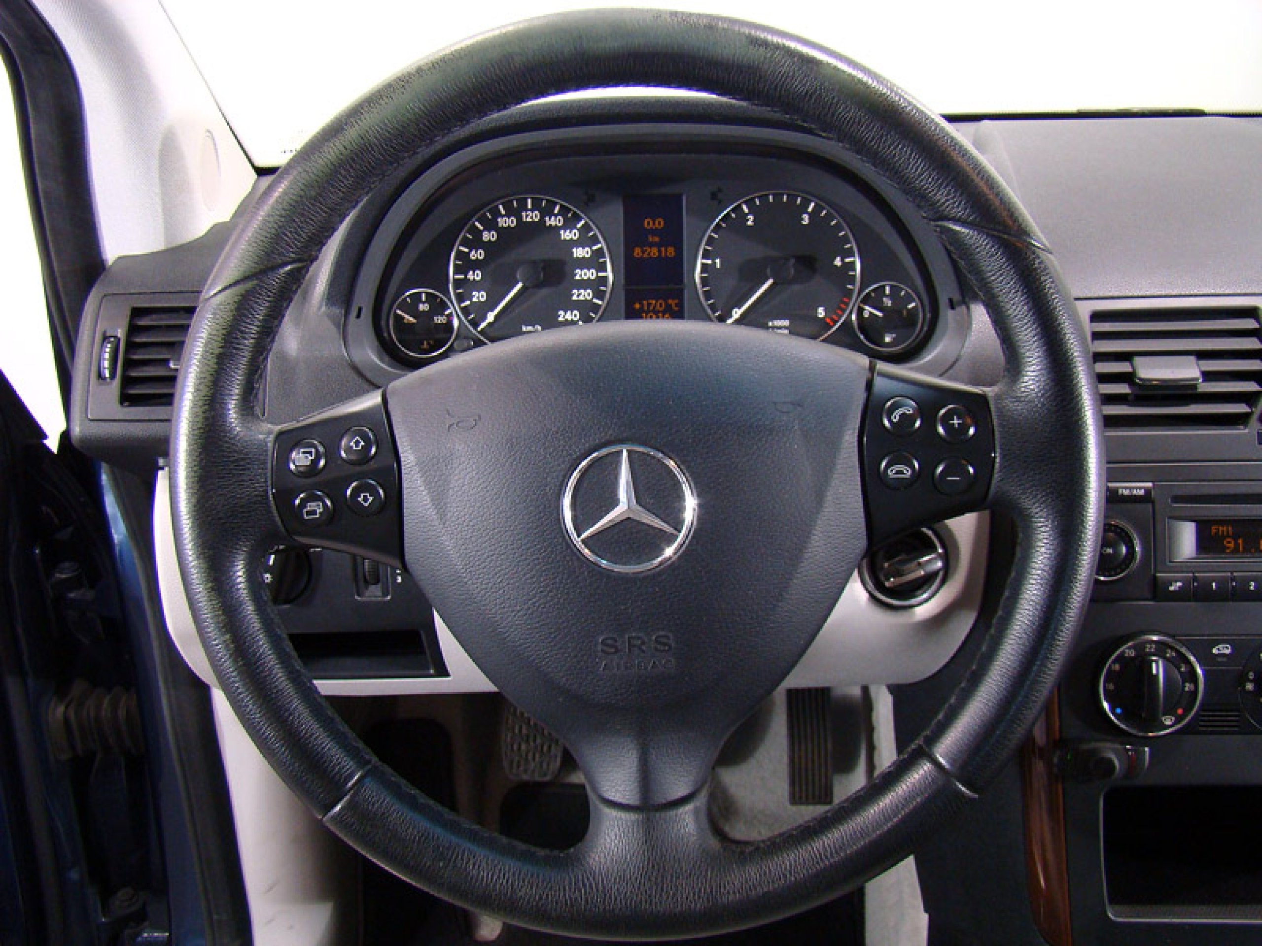 Foto Mercedes-Benz A 180 34