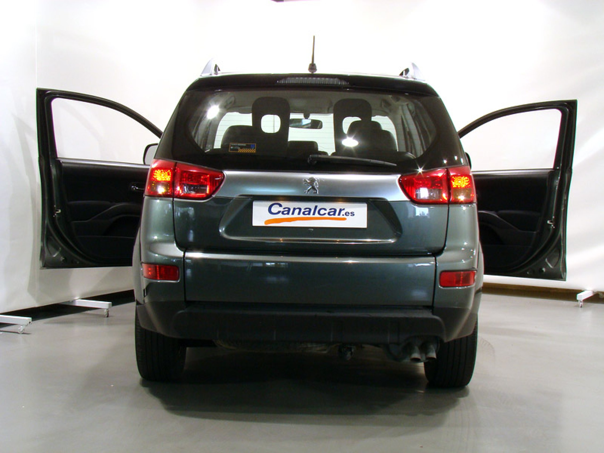 Foto Peugeot 4007 11