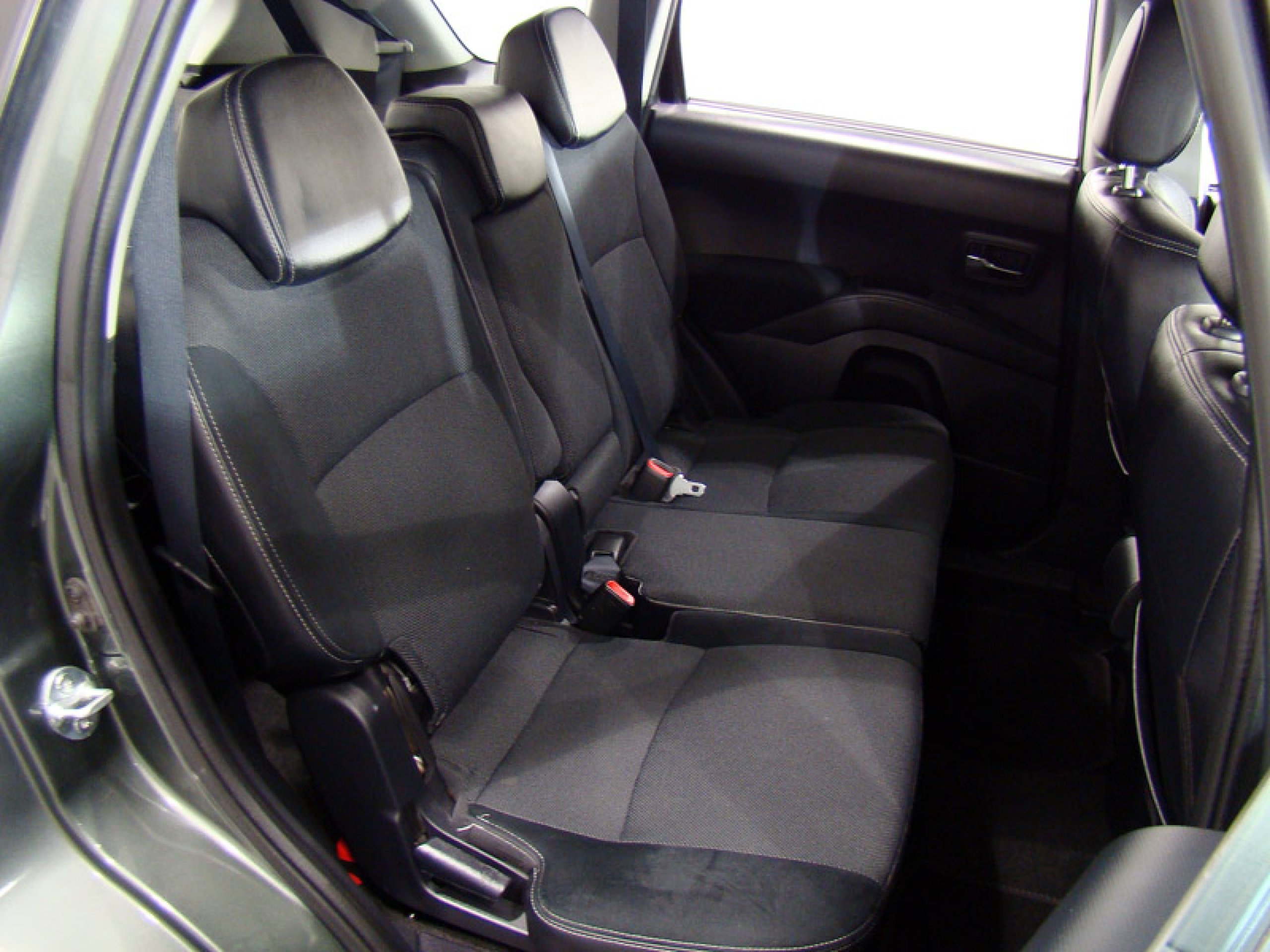 Foto Peugeot 4007 34