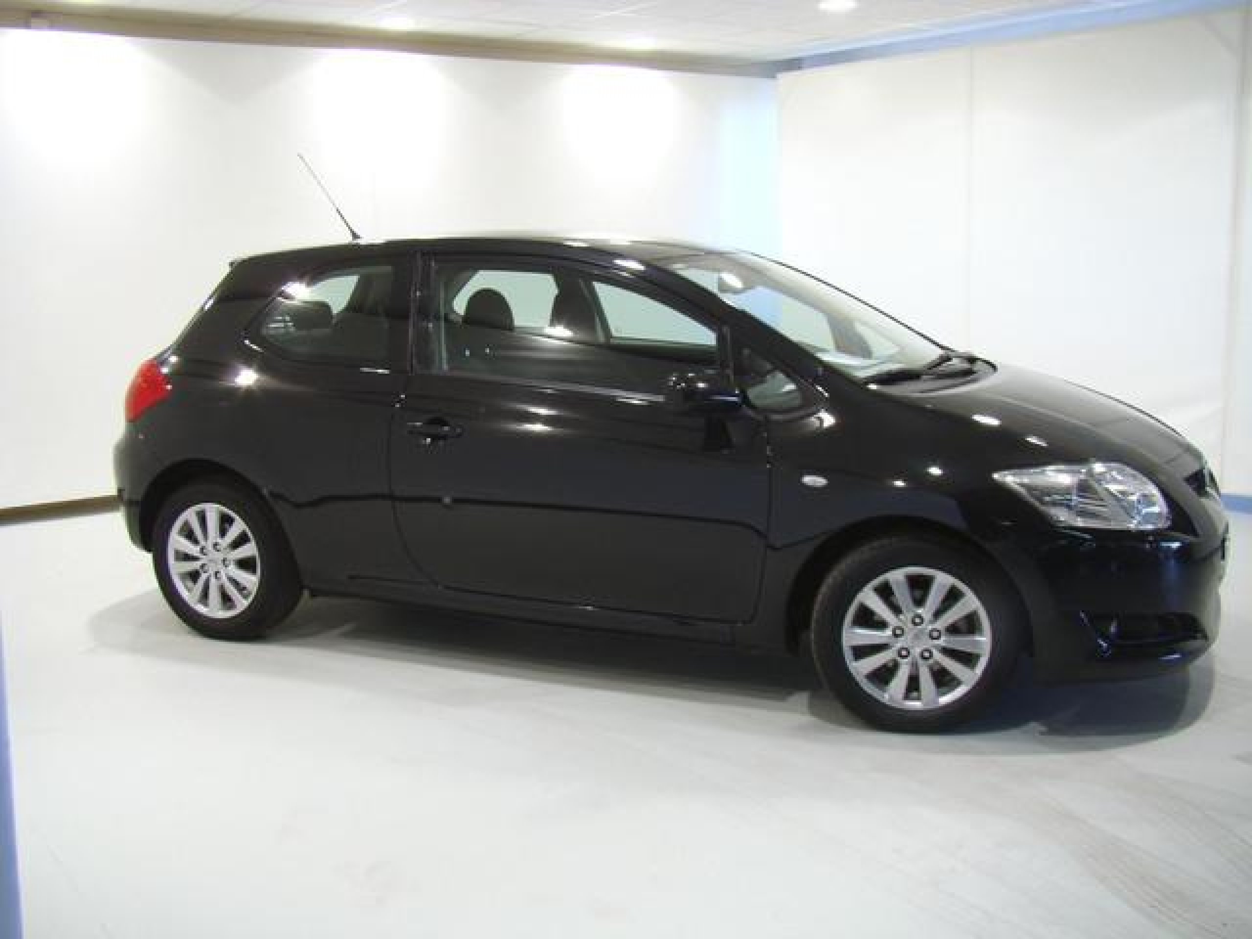 Foto Toyota Auris 2