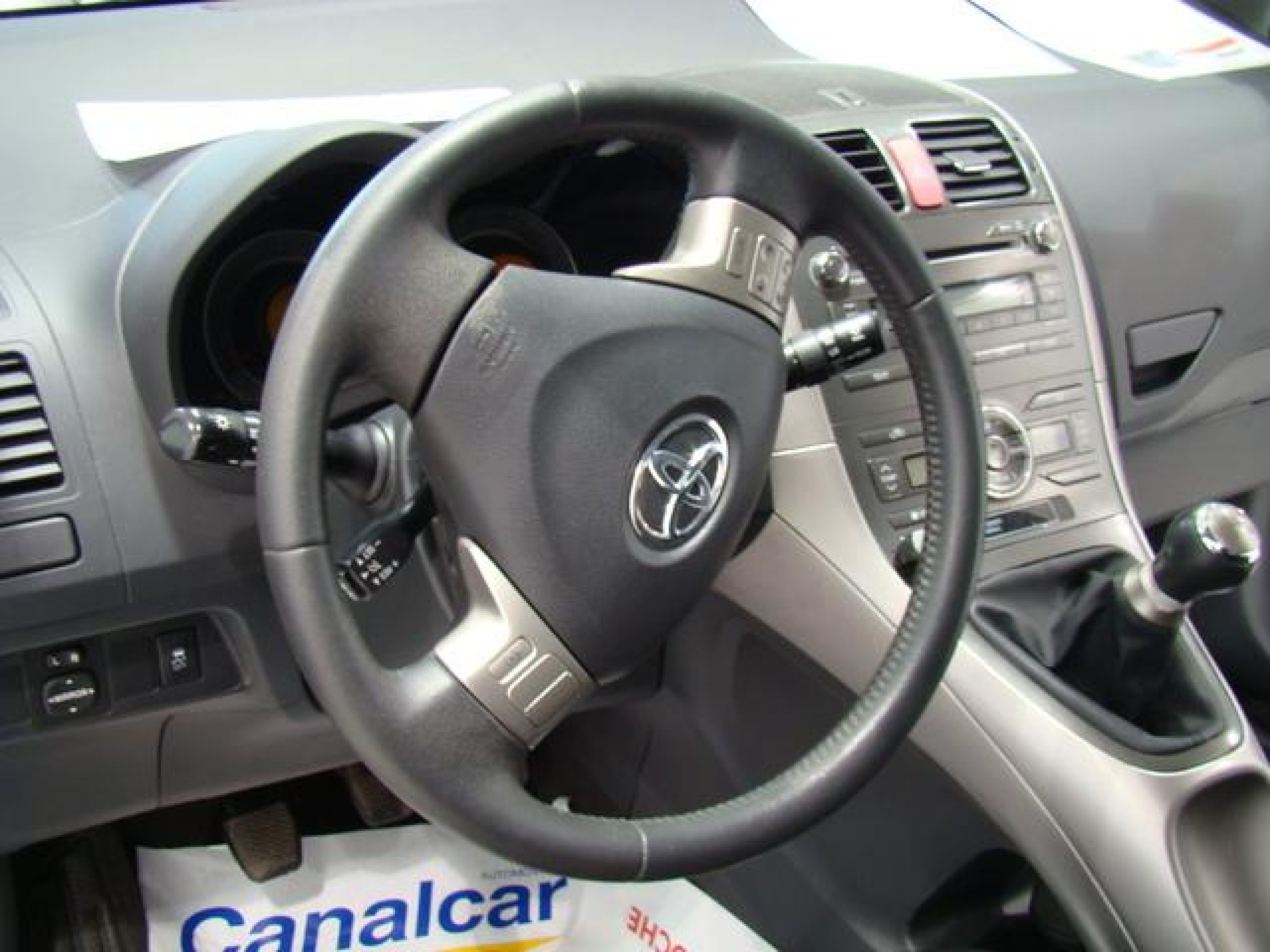 Foto Toyota Auris 8