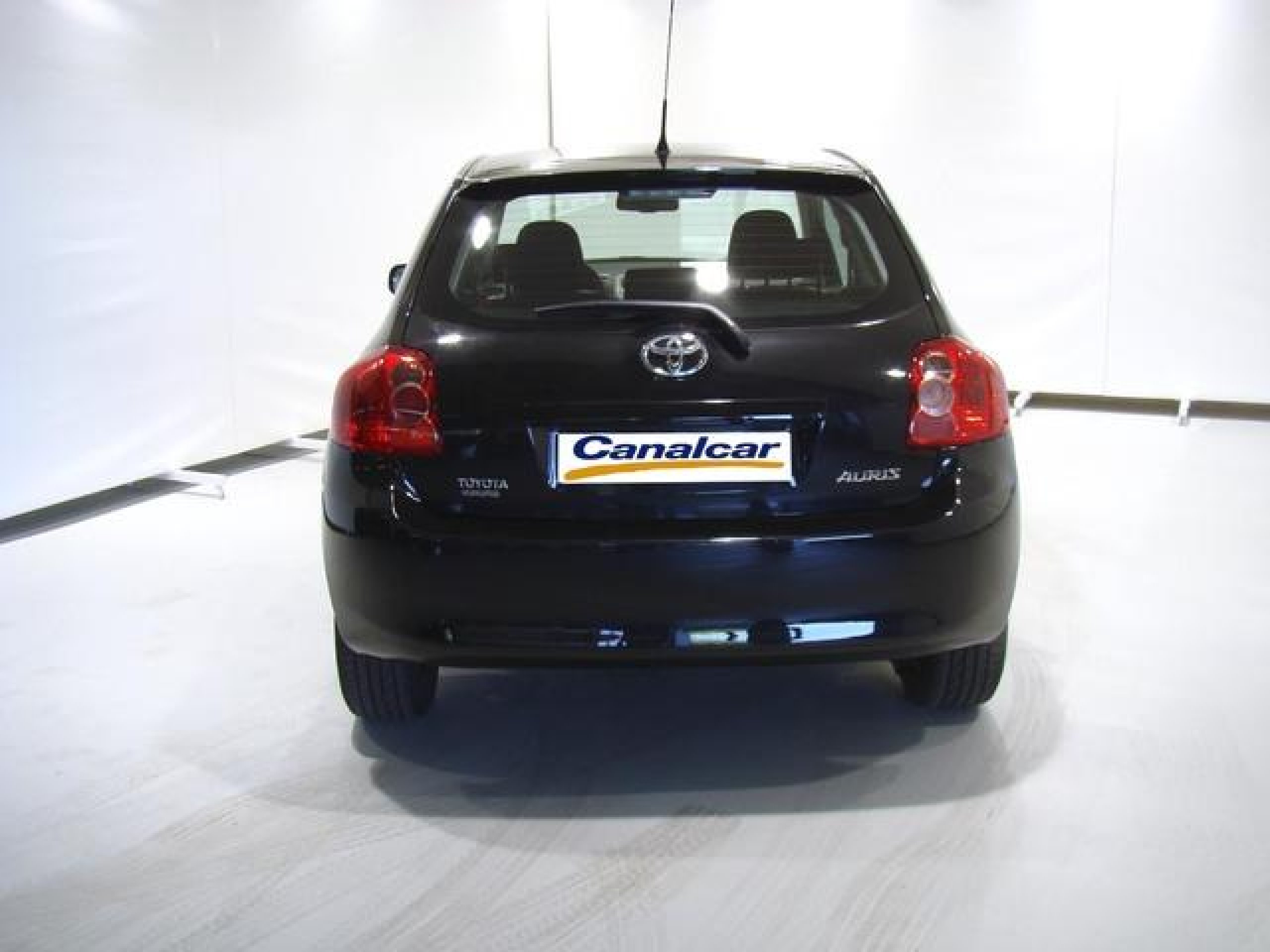 Foto Toyota Auris 13