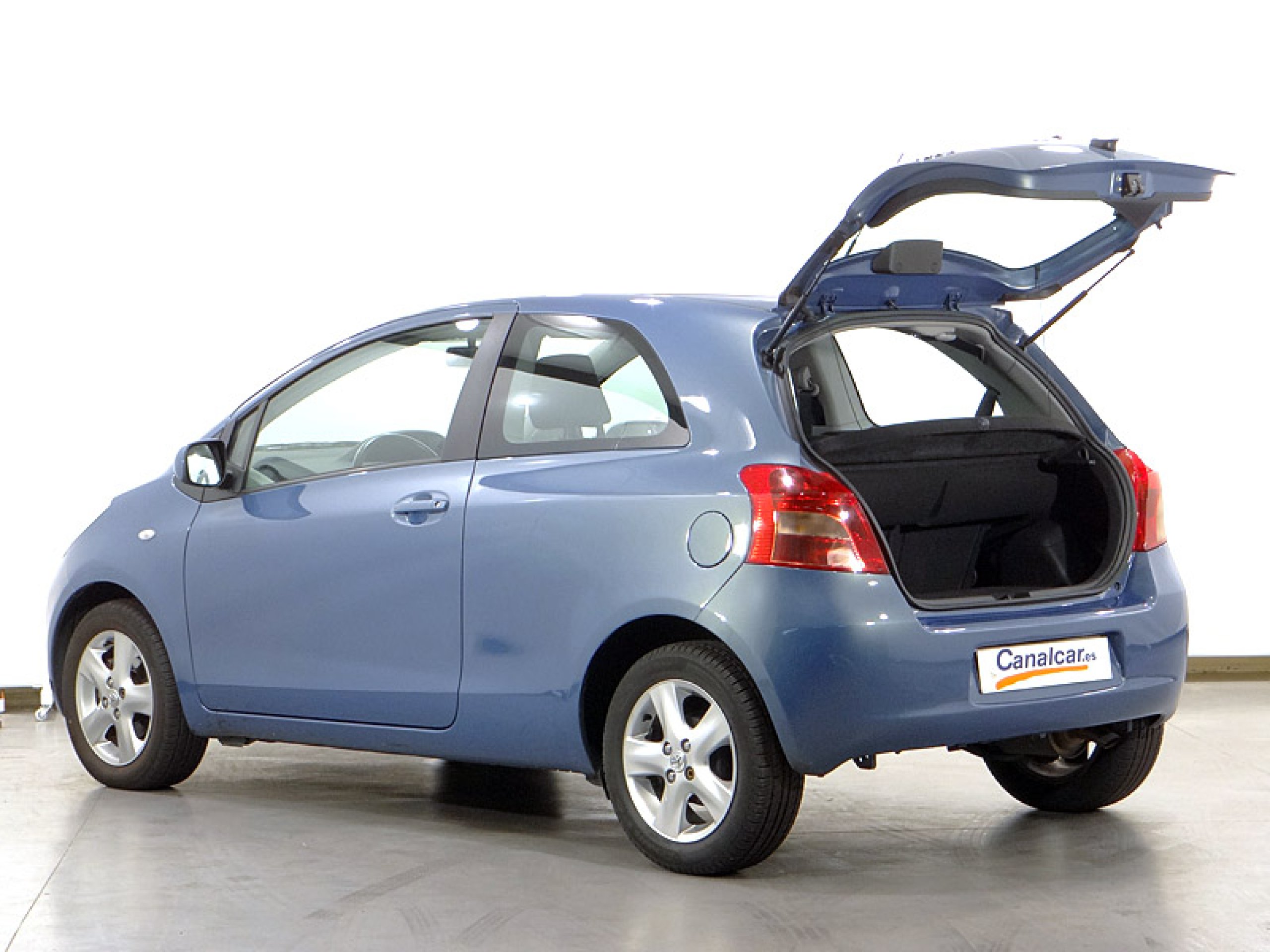 Foto Toyota Yaris 11