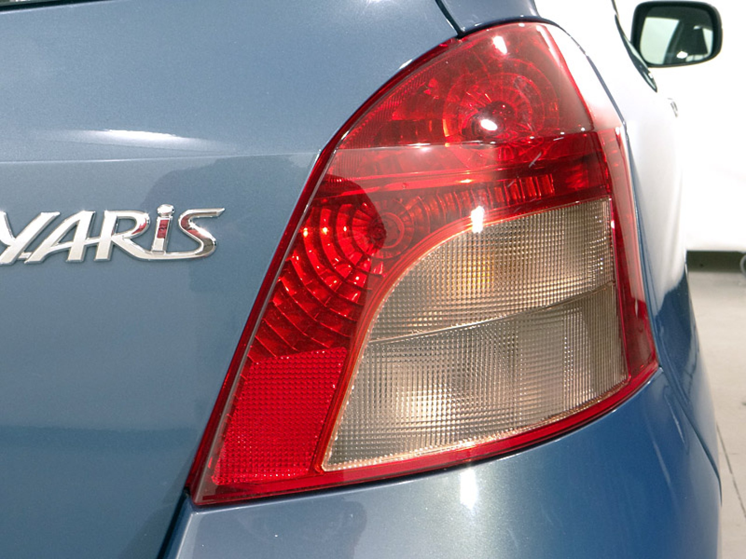 Foto Toyota Yaris 17