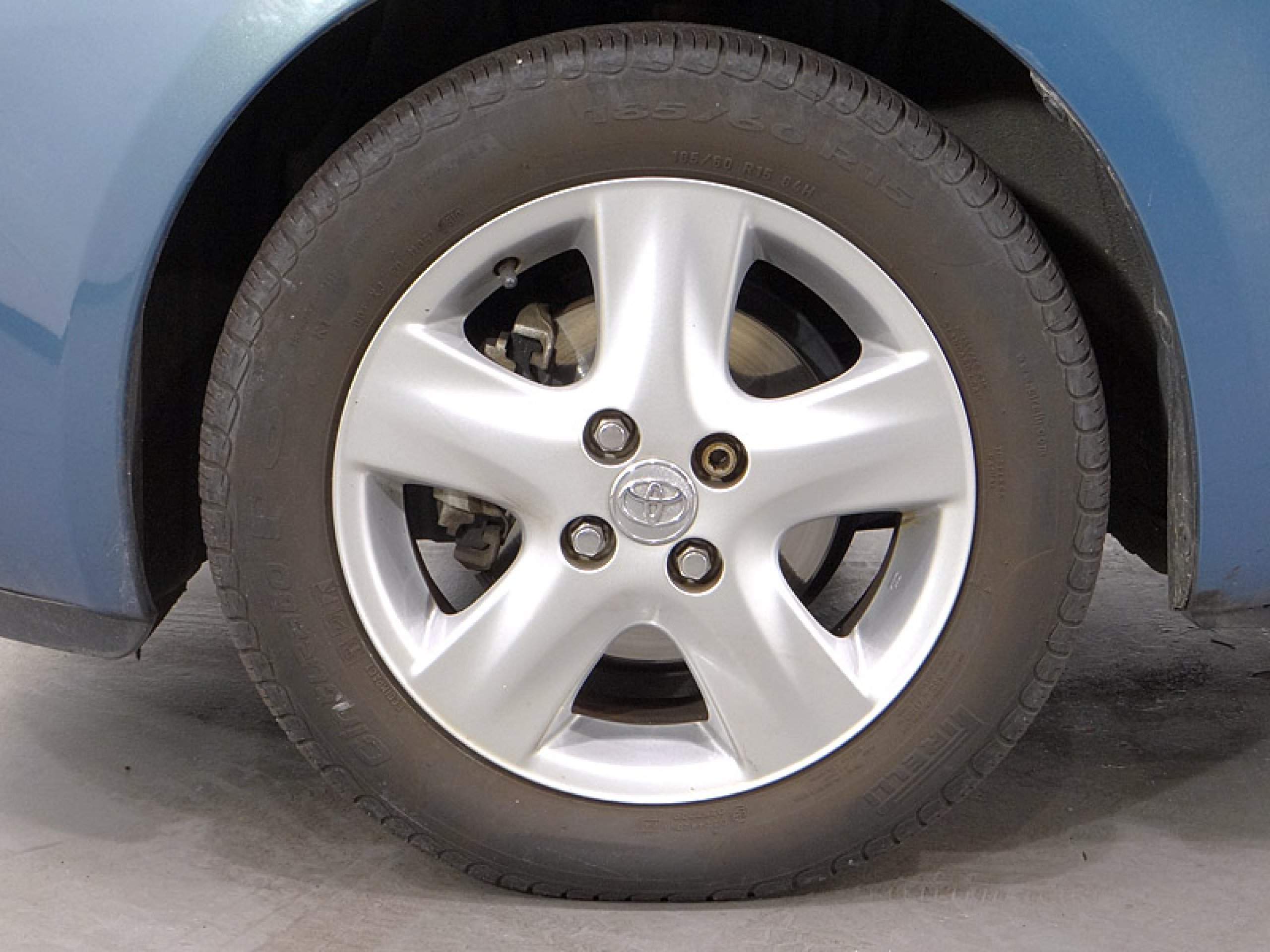 Foto Toyota Yaris 33