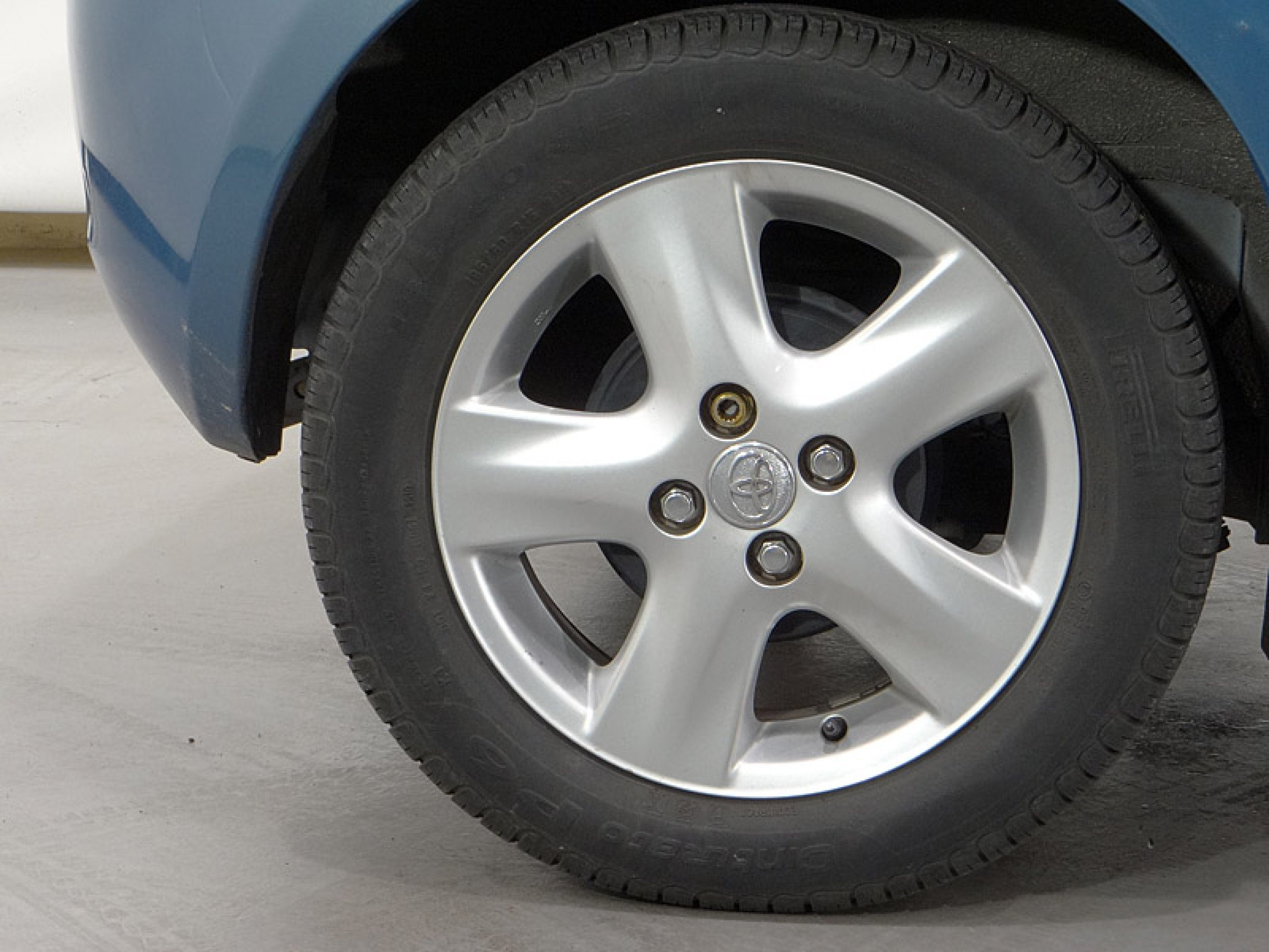 Foto Toyota Yaris 35