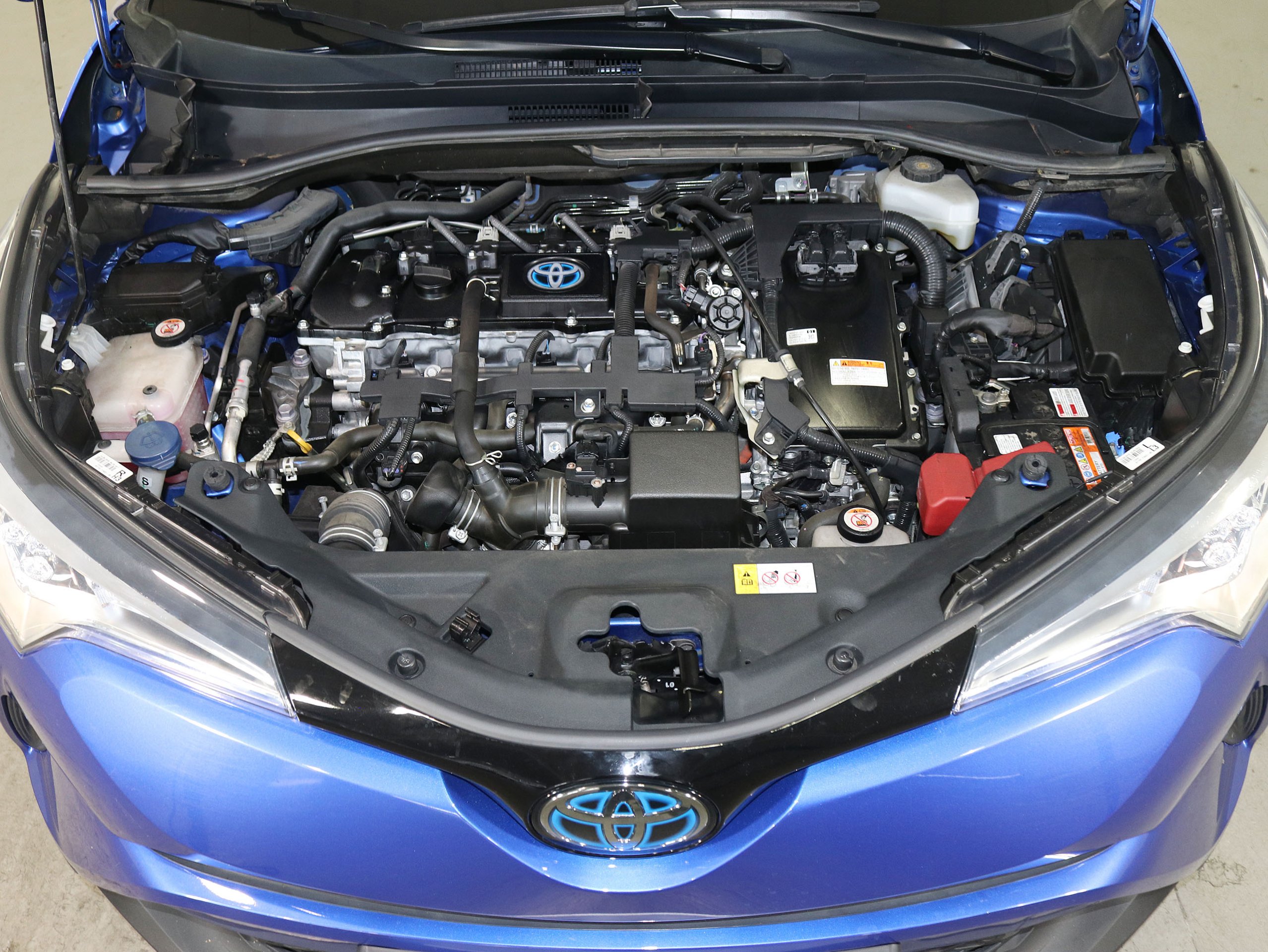 Foto Toyota C-HR 8