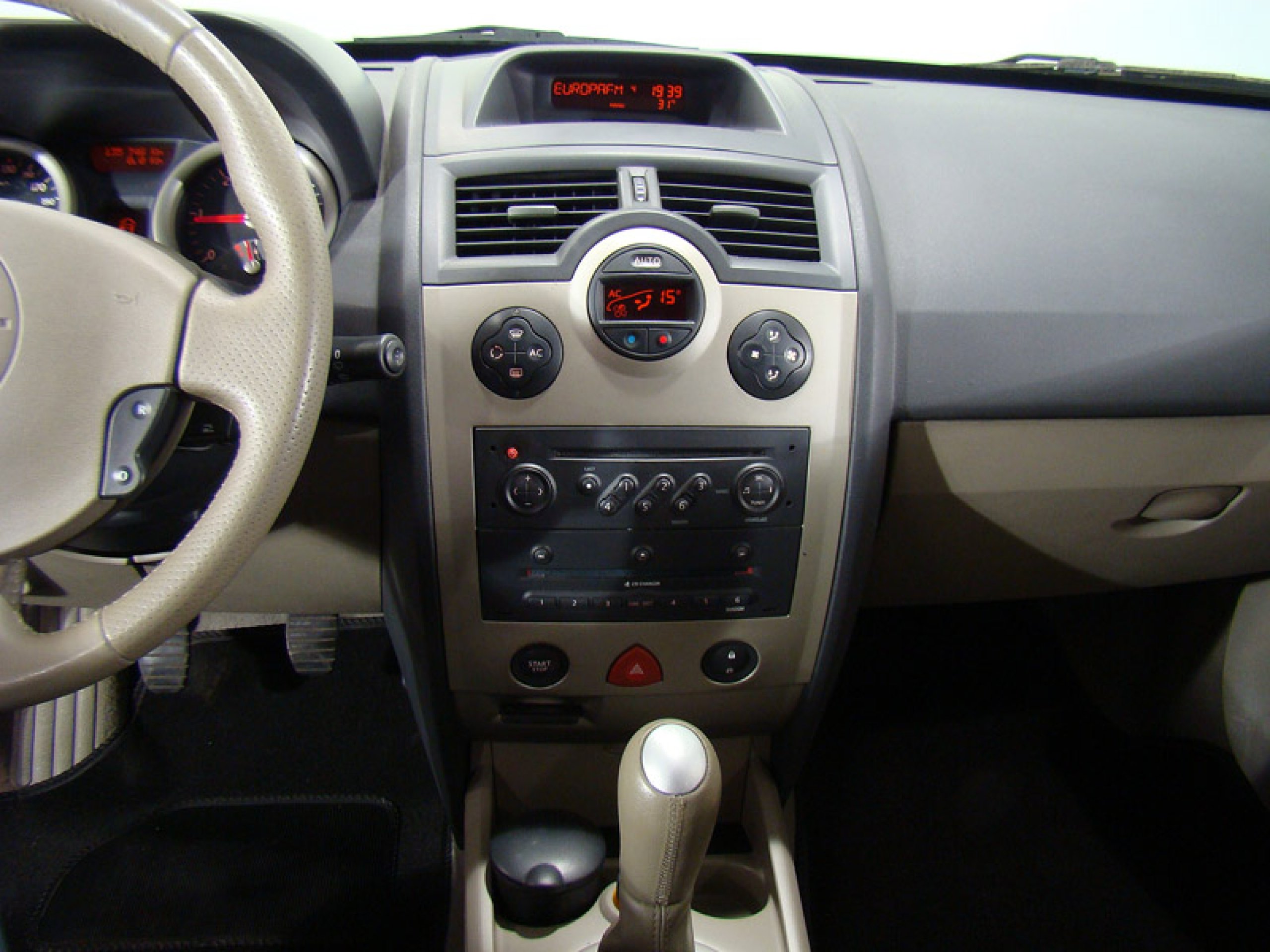 Foto Renault Megane 28