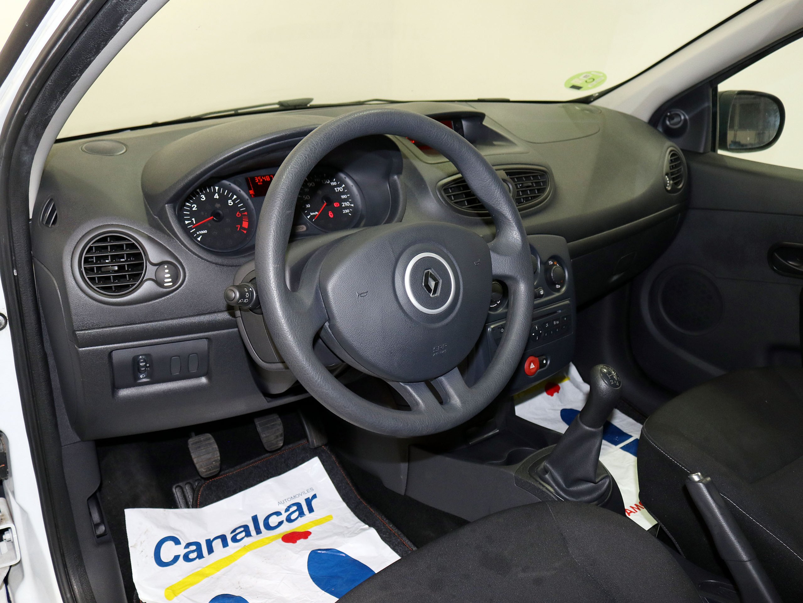 Foto Renault Clio 17