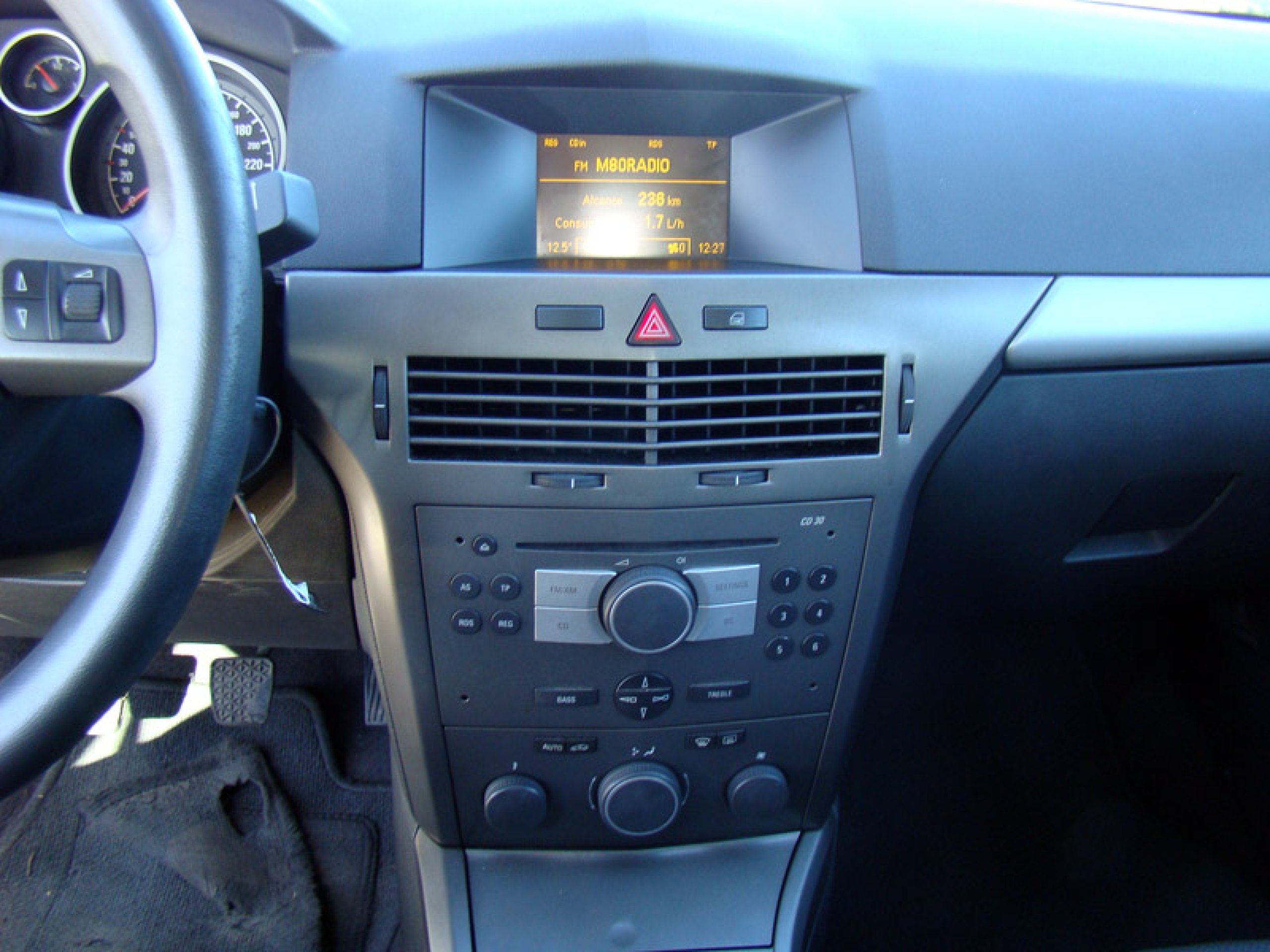 Foto Opel Astra 12