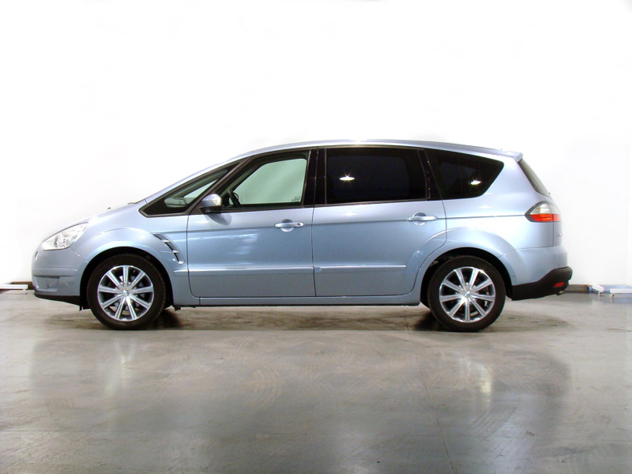 Foto Ford S-Max 15