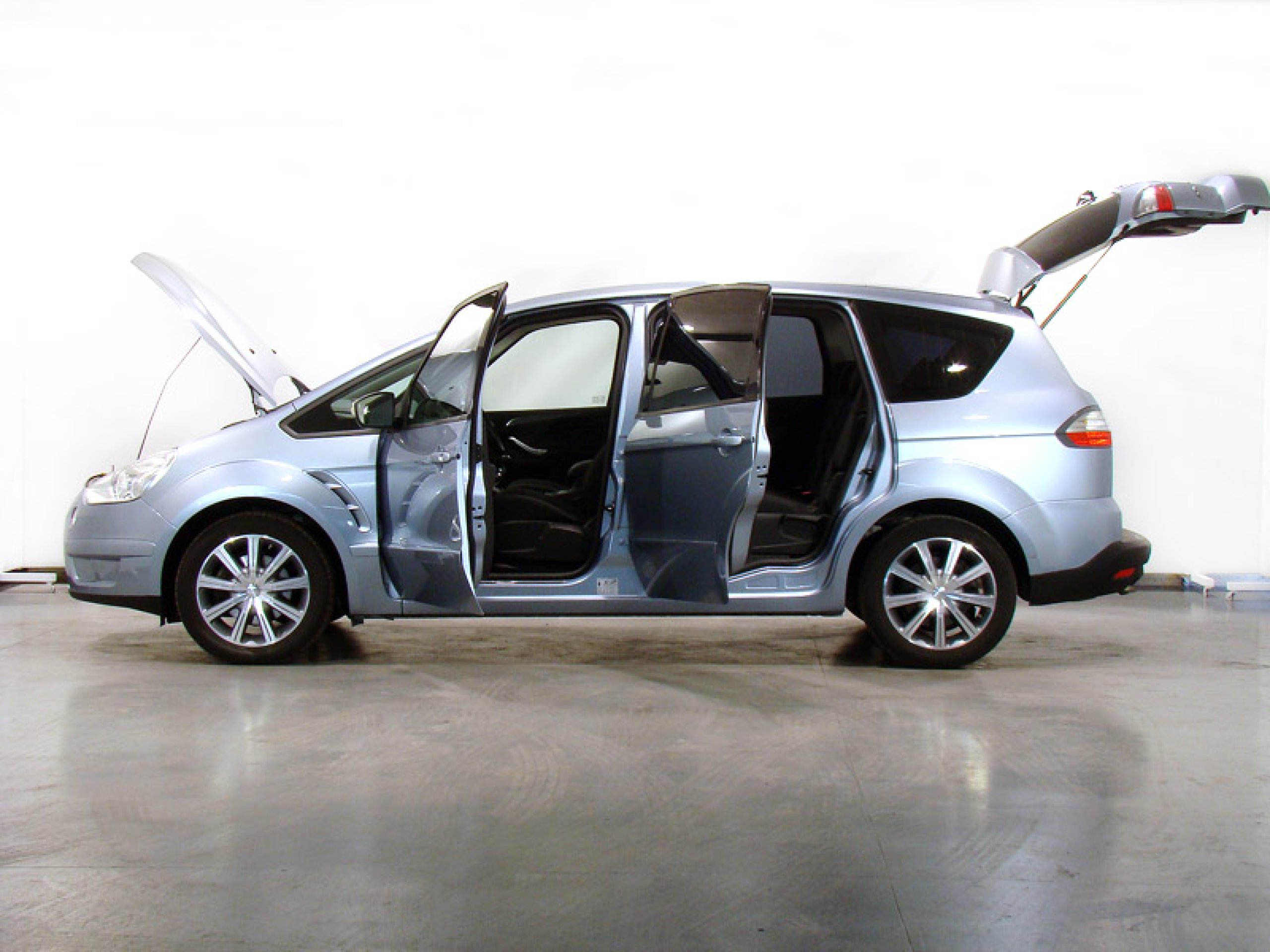 Foto Ford S-Max 16