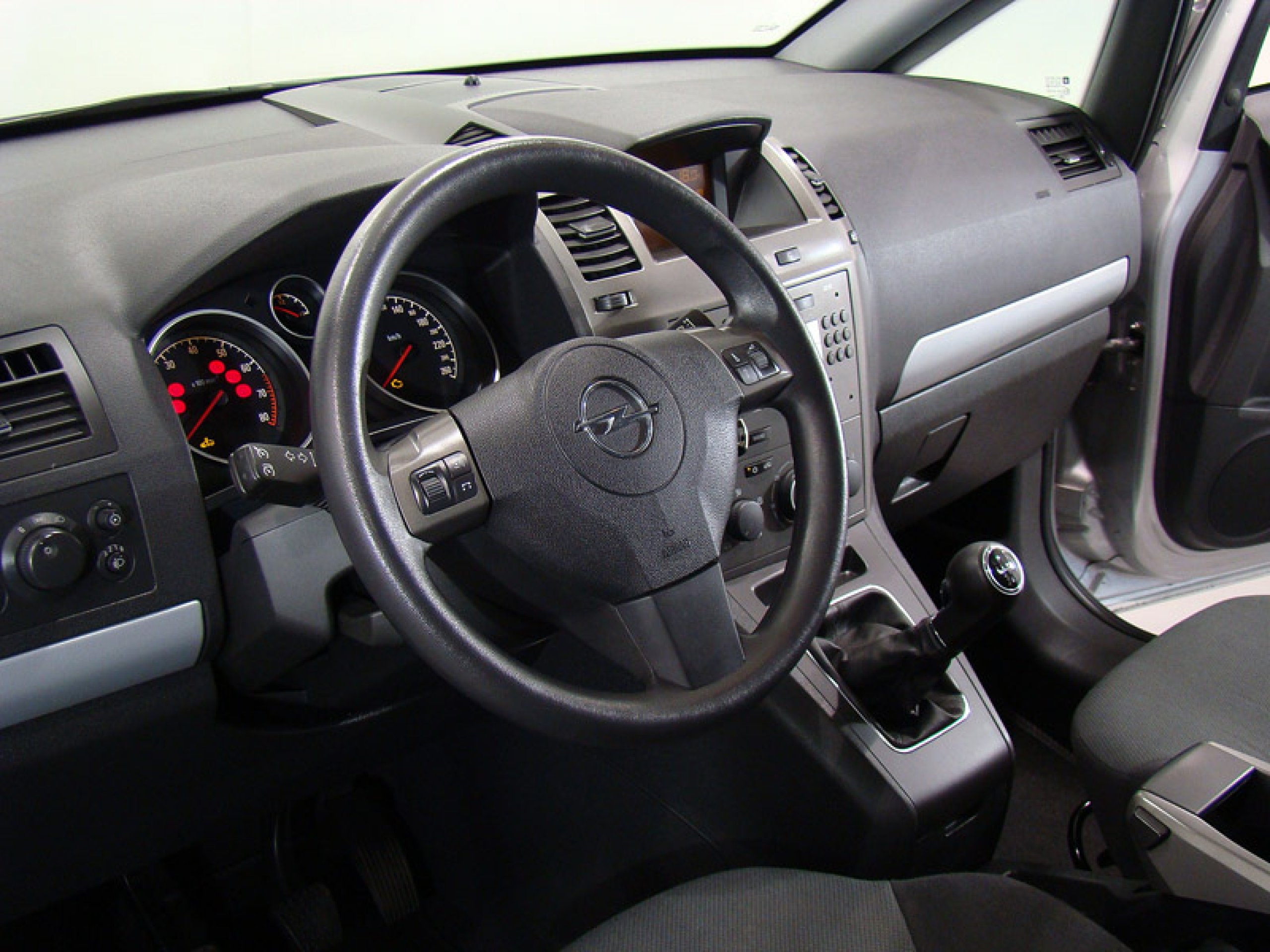 Foto Opel Zafira 28