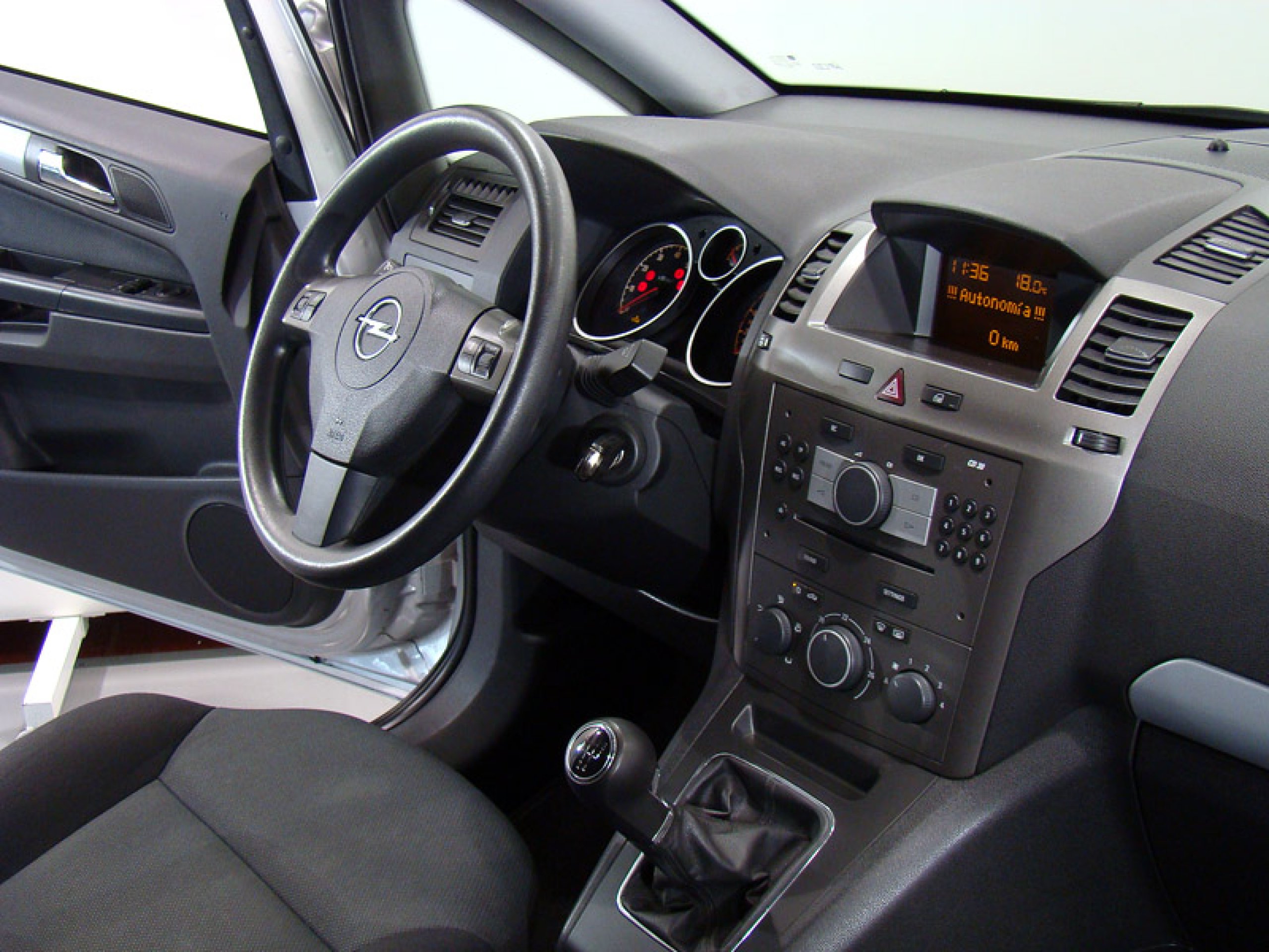 Foto Opel Zafira 29