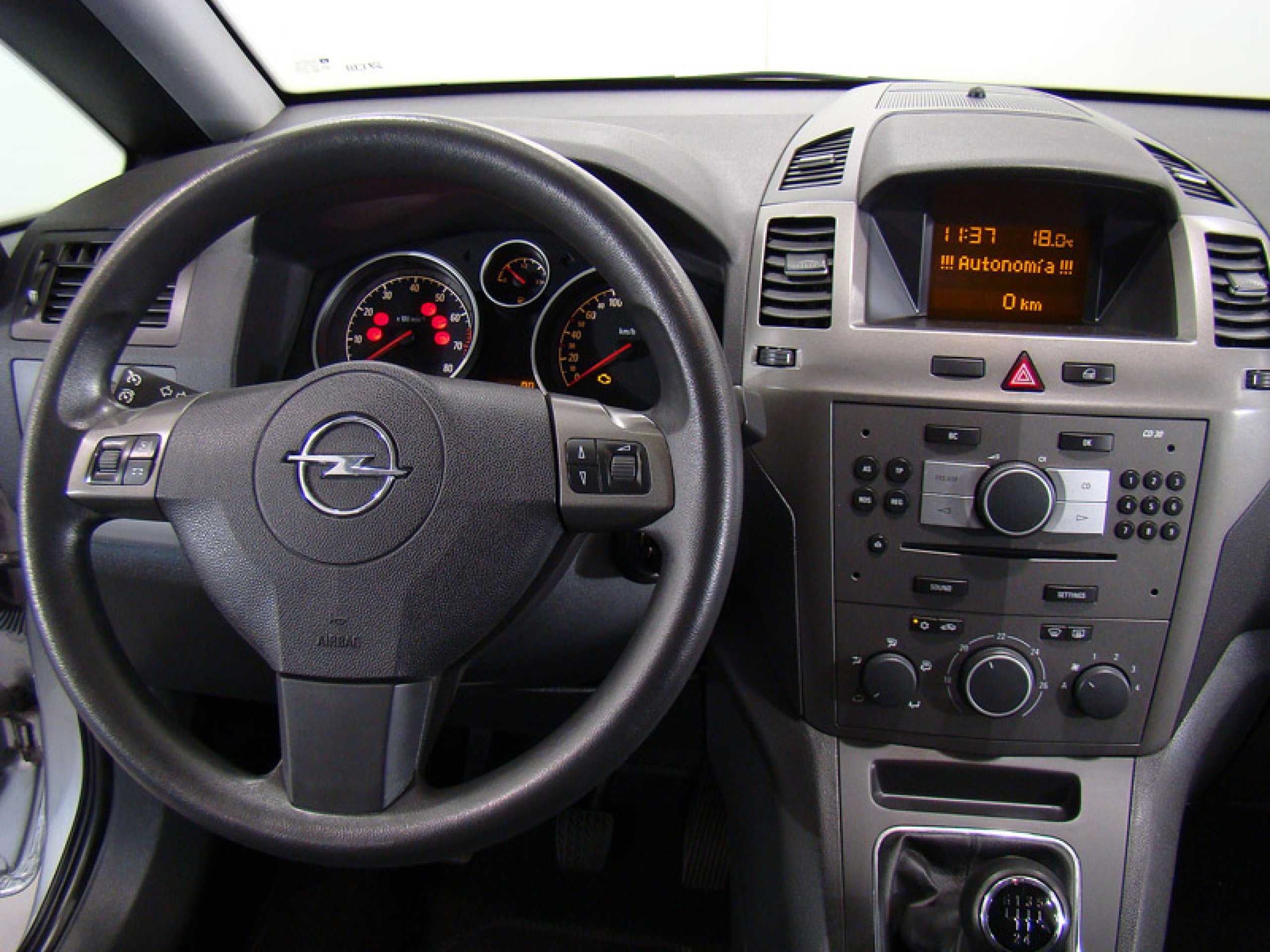 Foto Opel Zafira 30