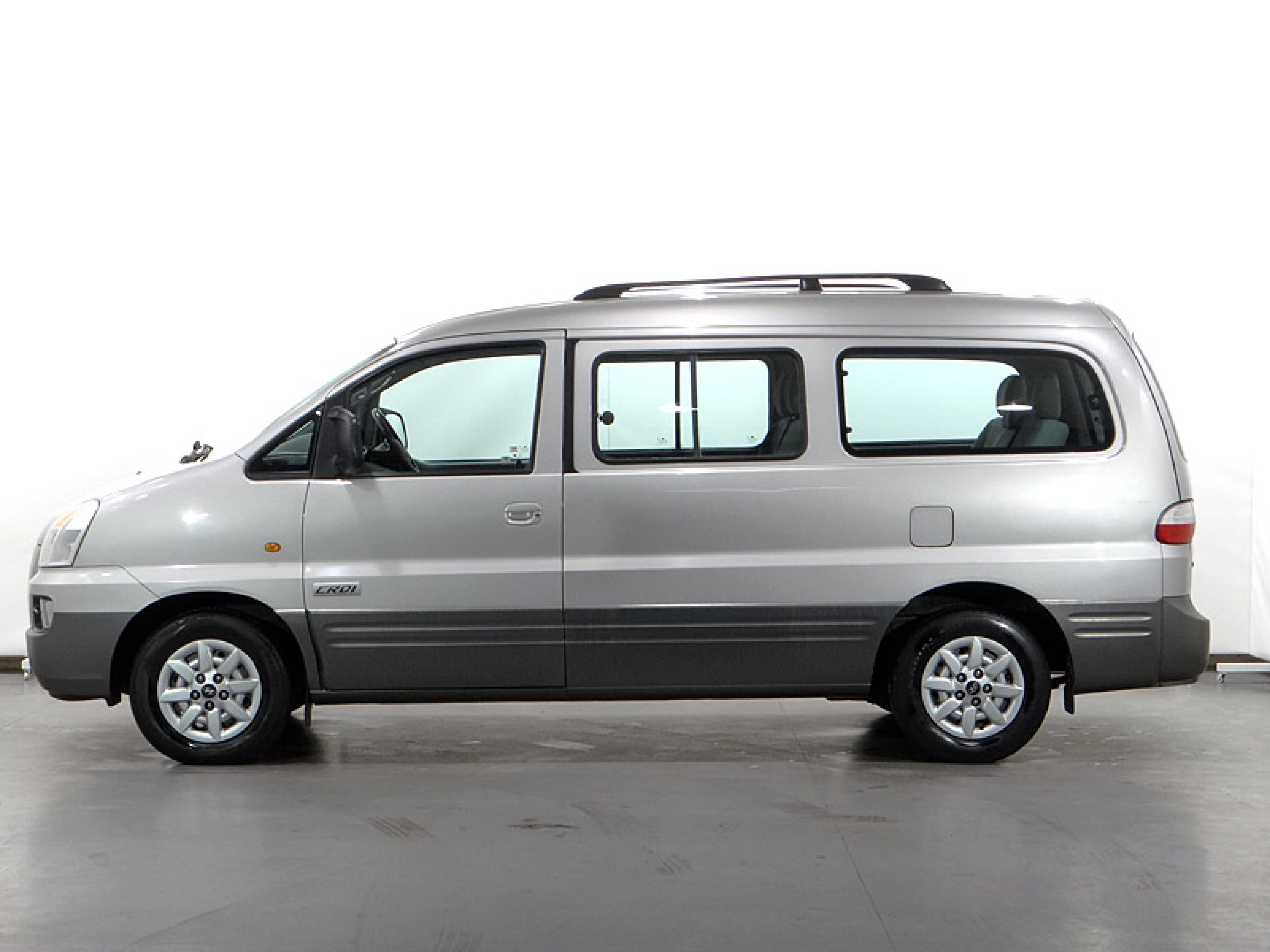 Foto Hyundai H-1 14