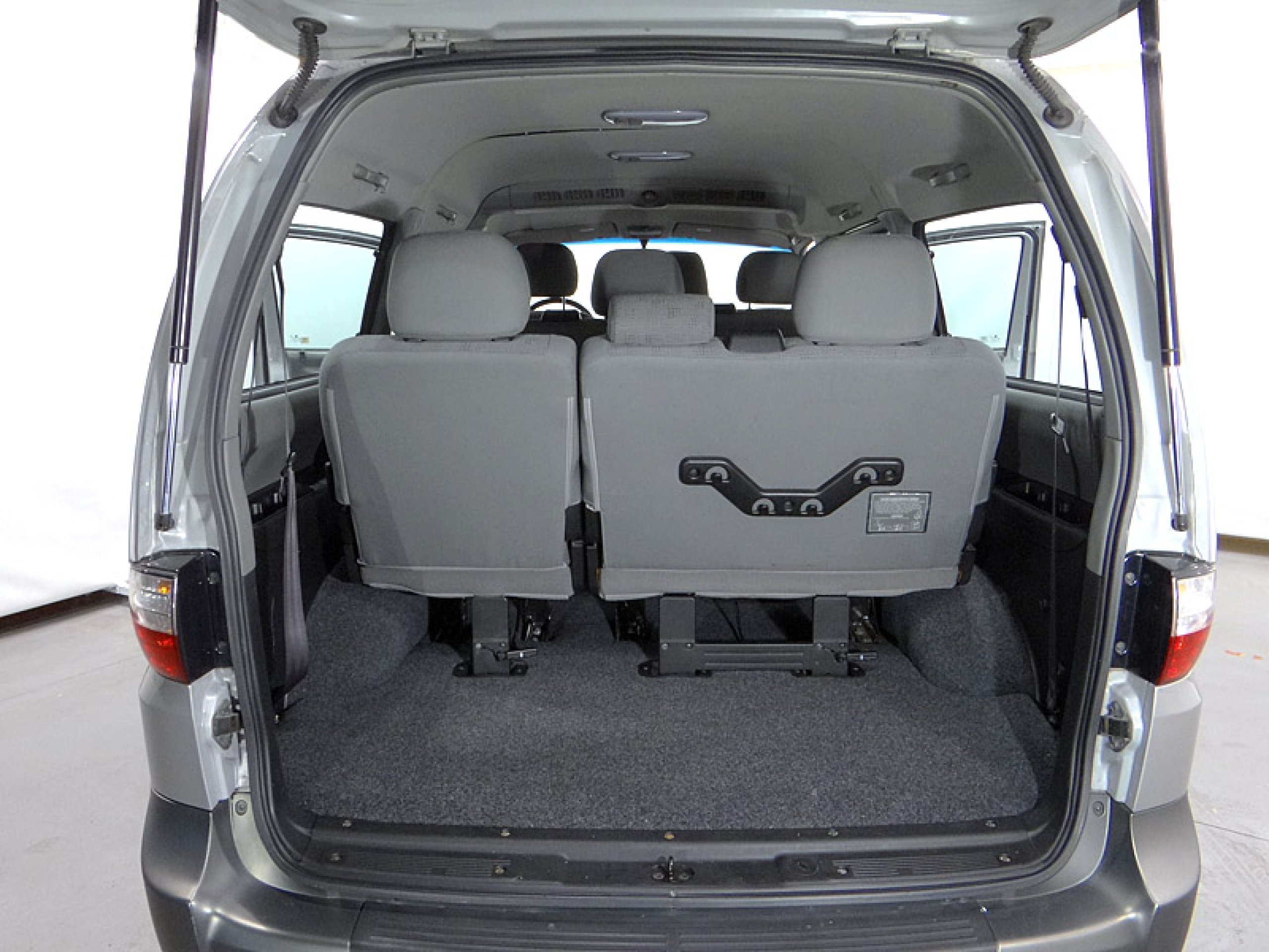 Foto Hyundai H-1 16