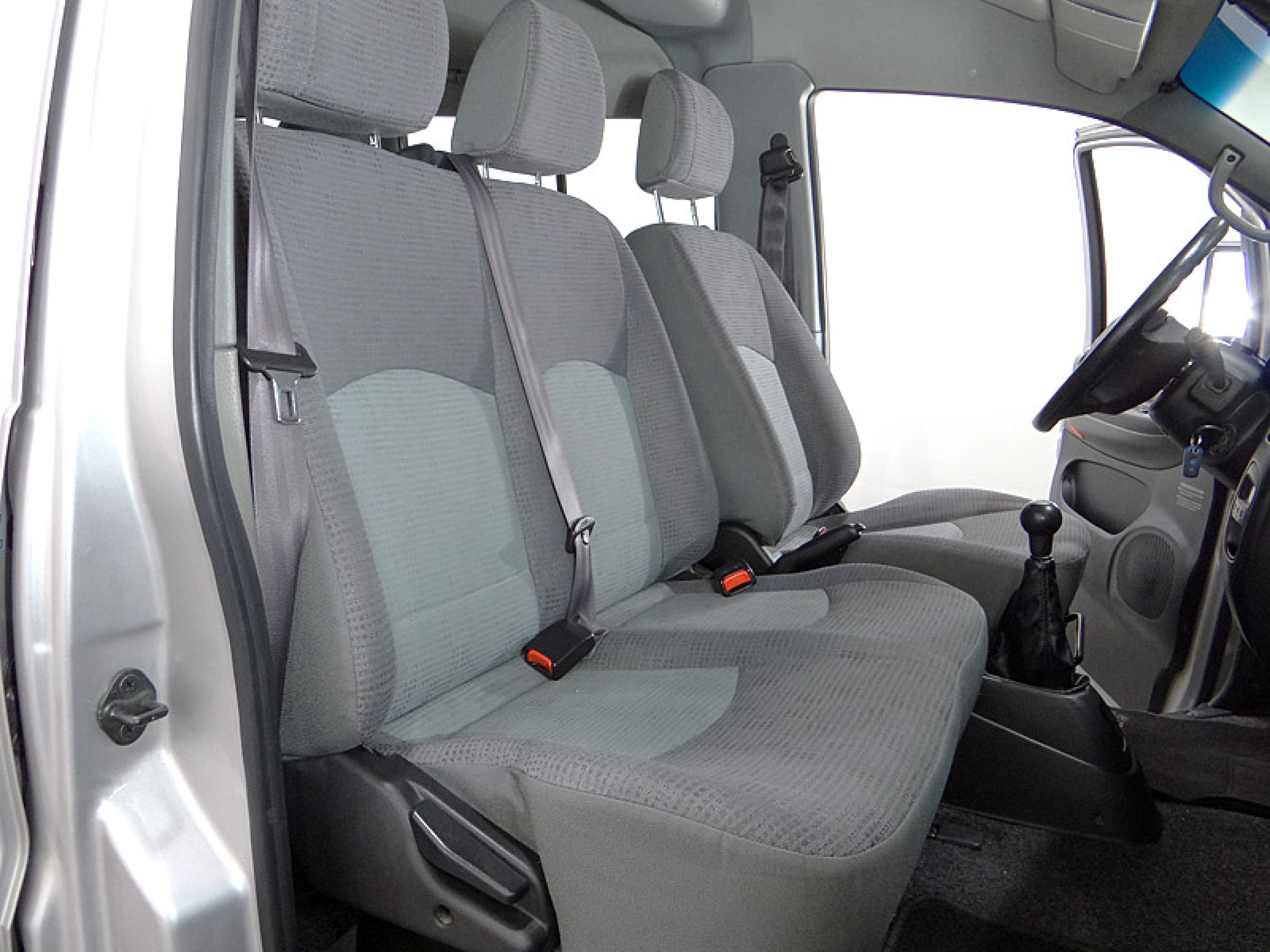 Foto Hyundai H-1 23