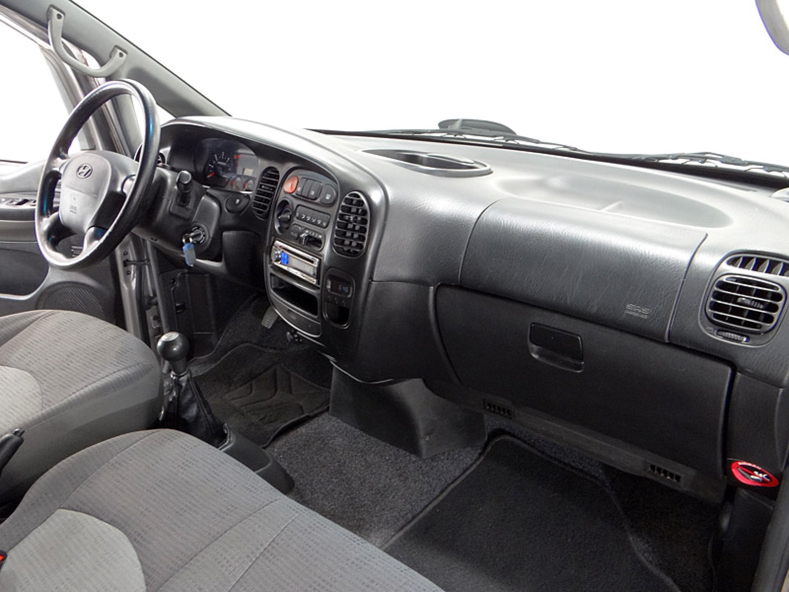 Foto Hyundai H-1 27