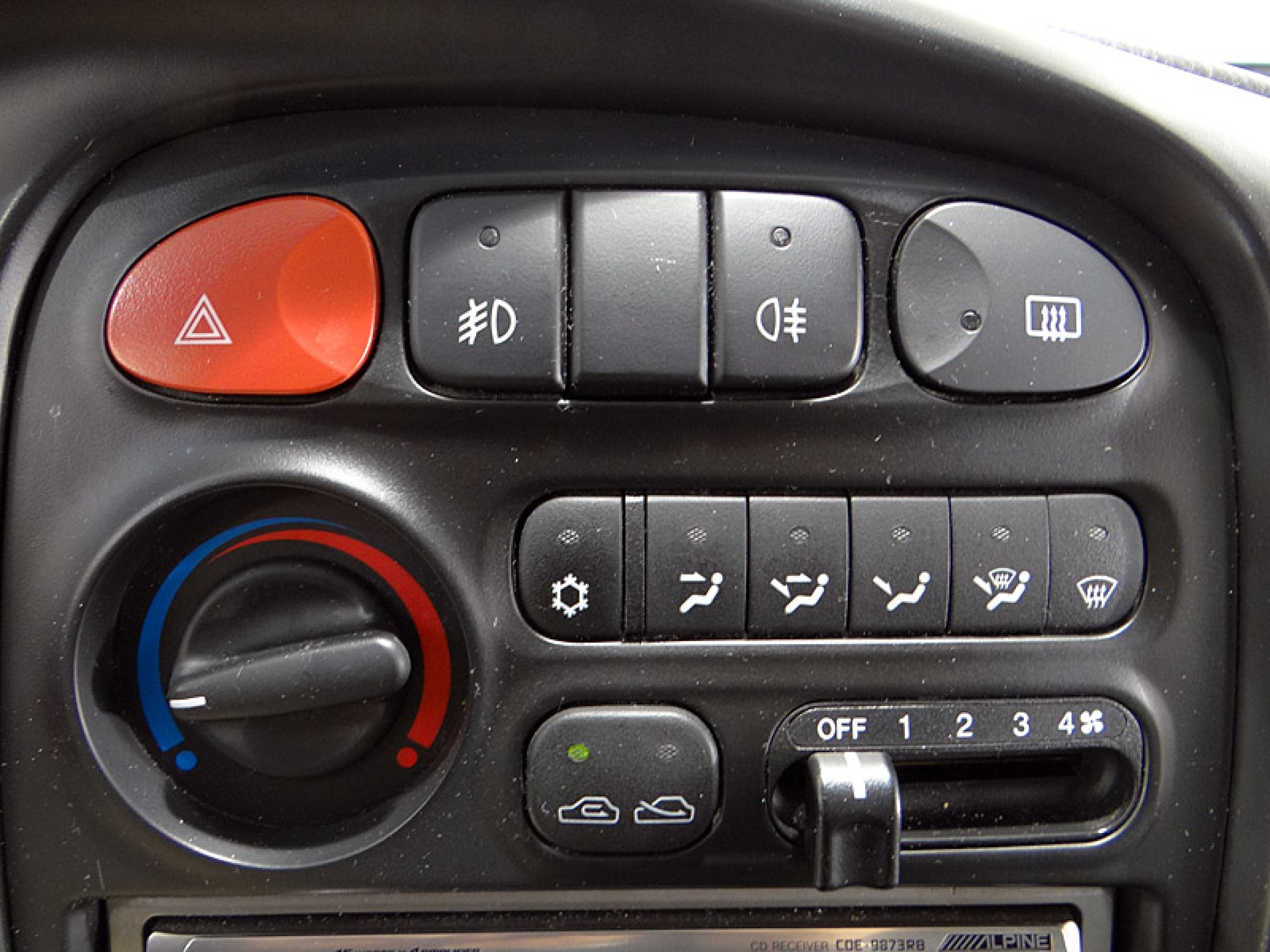 Foto Hyundai H-1 32