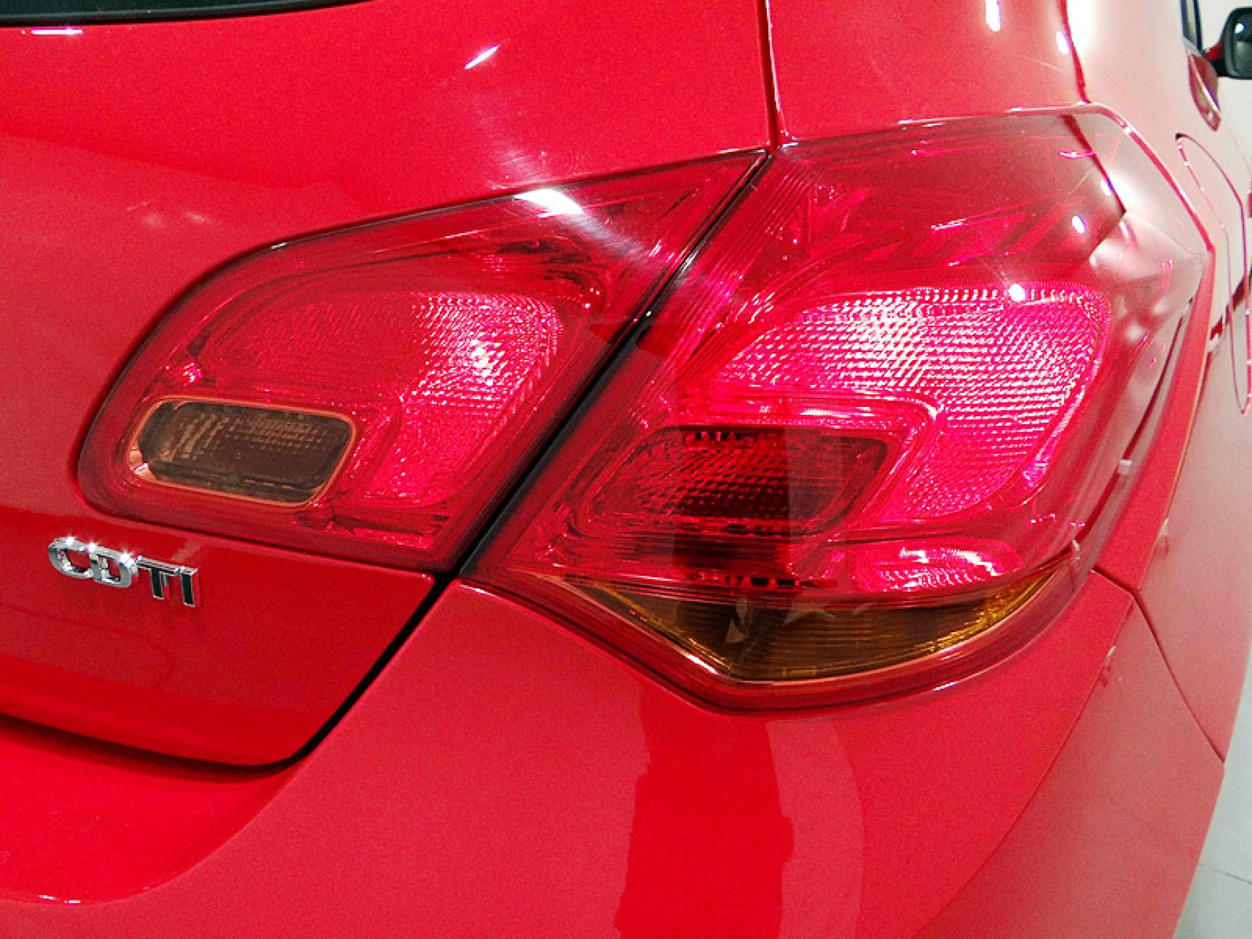 Foto Opel Astra 16