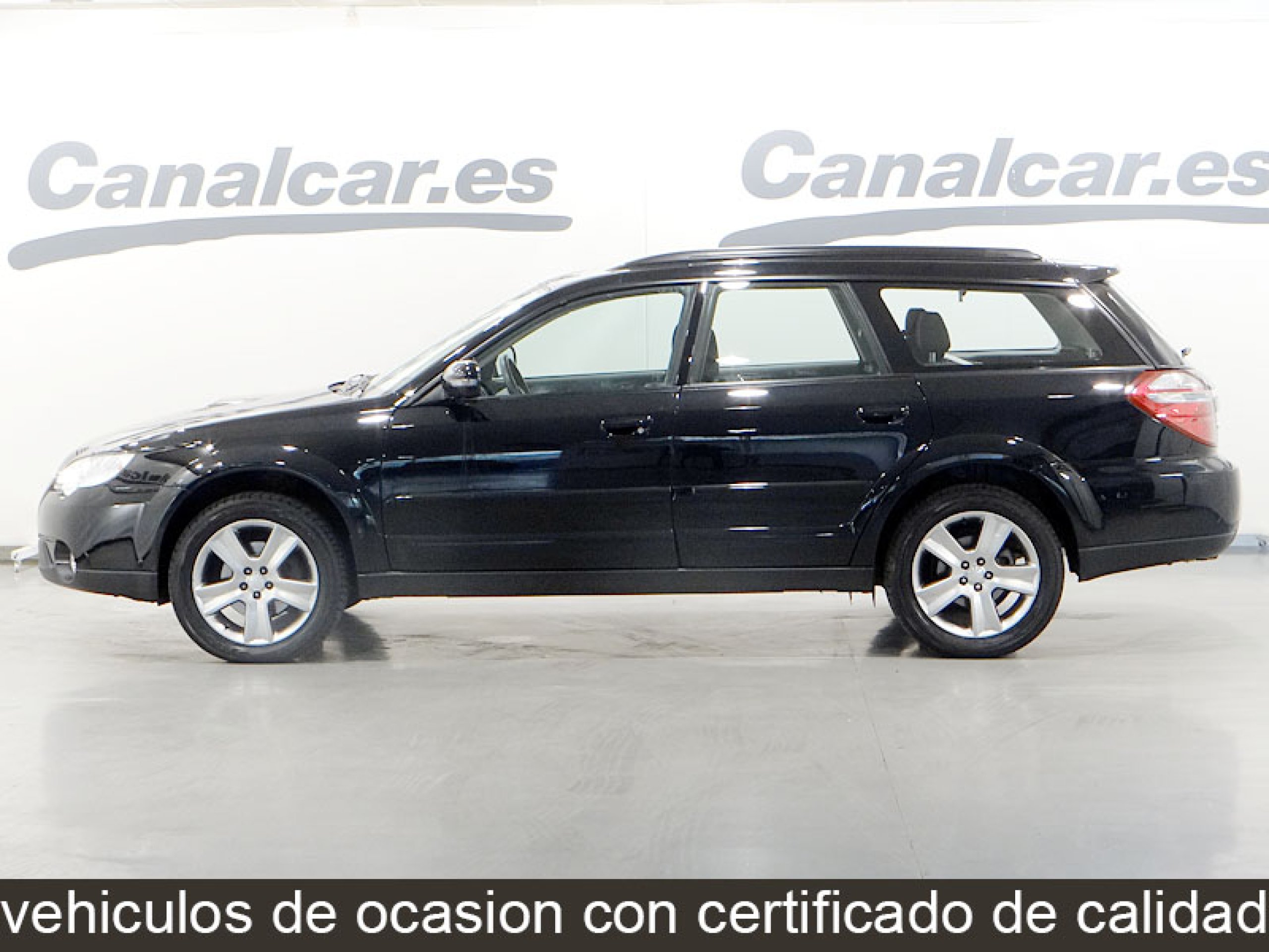 Foto Subaru OUTBACK 11