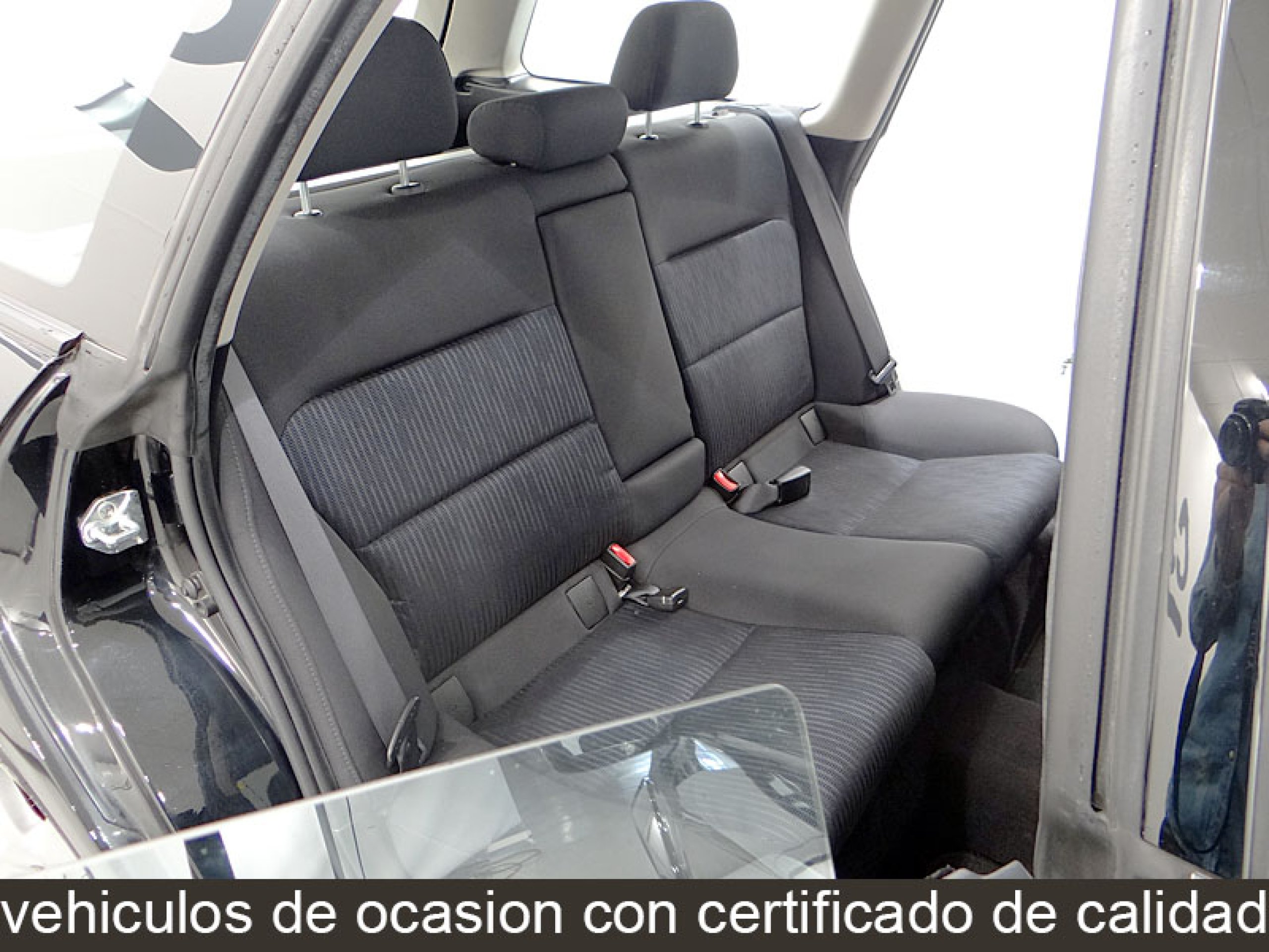 Foto Subaru OUTBACK 25