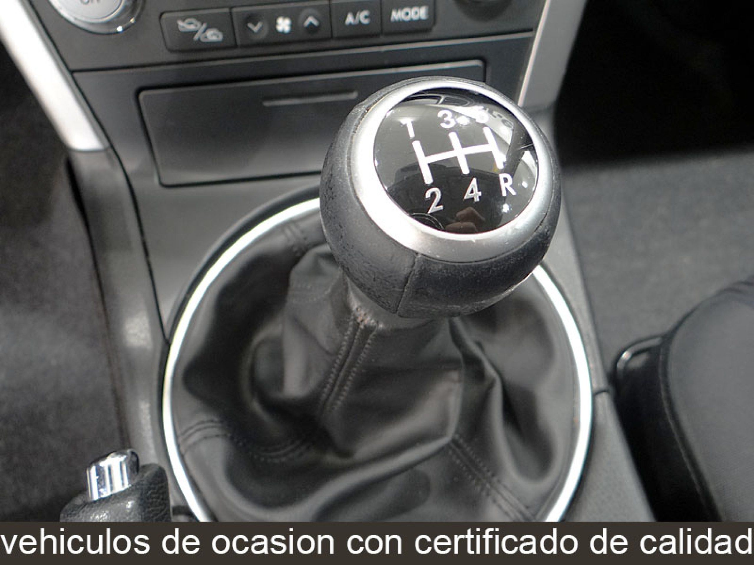 Foto Subaru OUTBACK 33