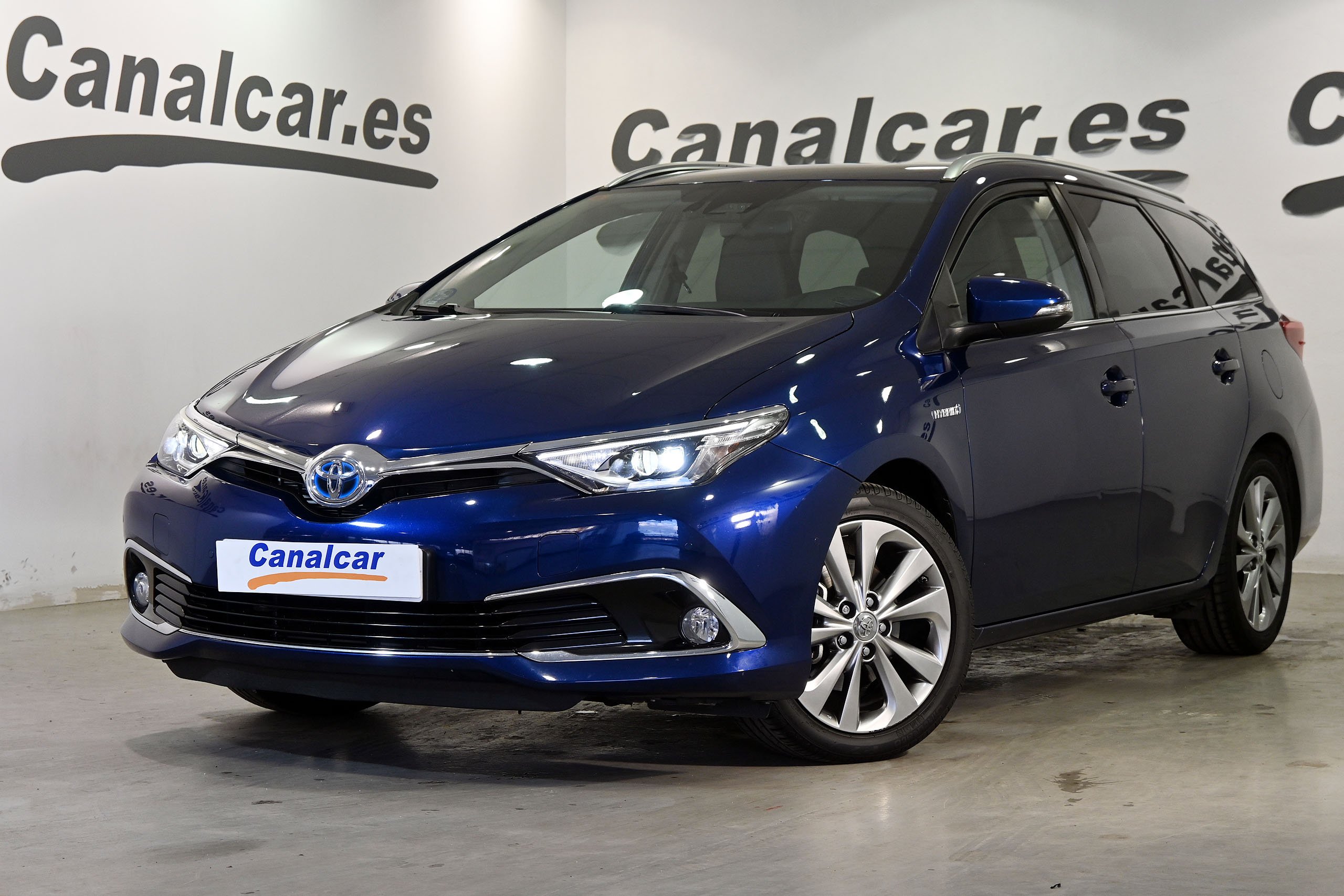 Foto 1 del Toyota Auris Touring Sports hybrid 140H Advance
