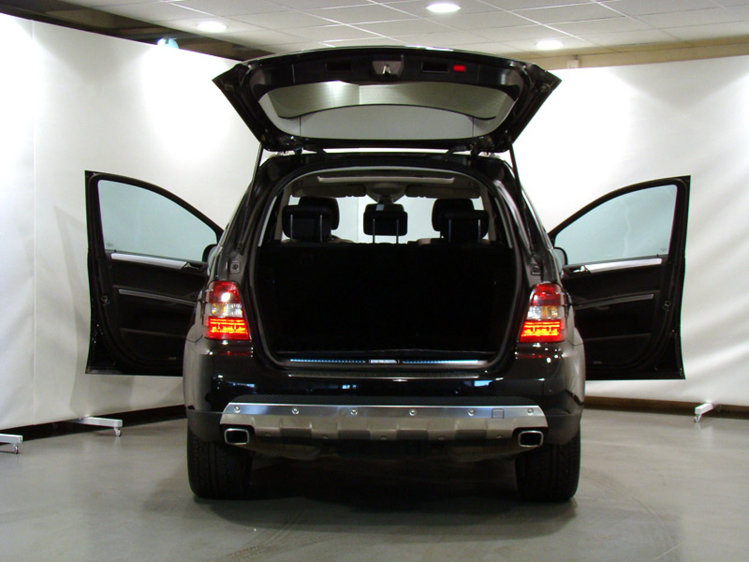 Foto Mercedes-Benz ML 320 12
