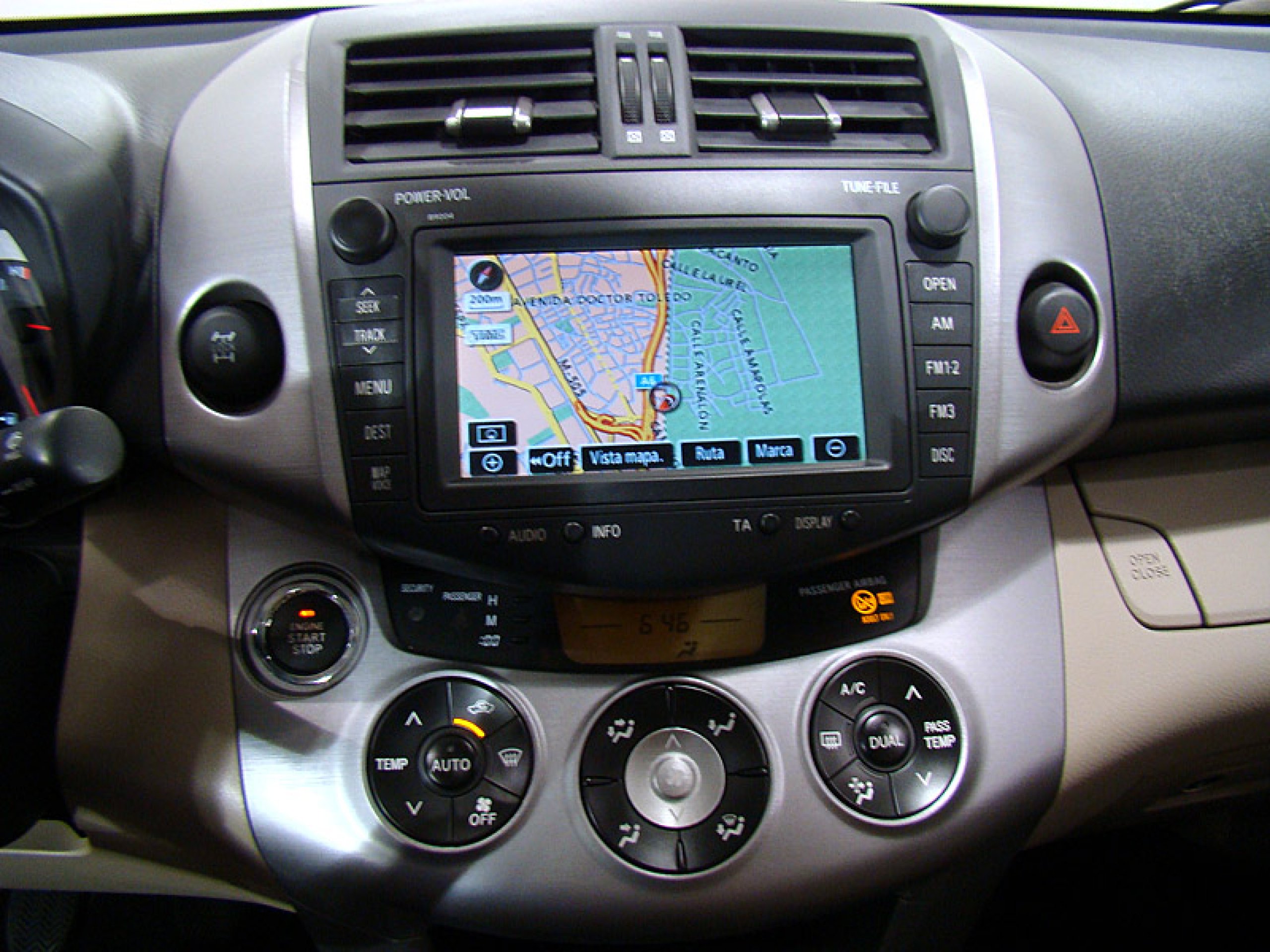 Foto Toyota Rav4 27